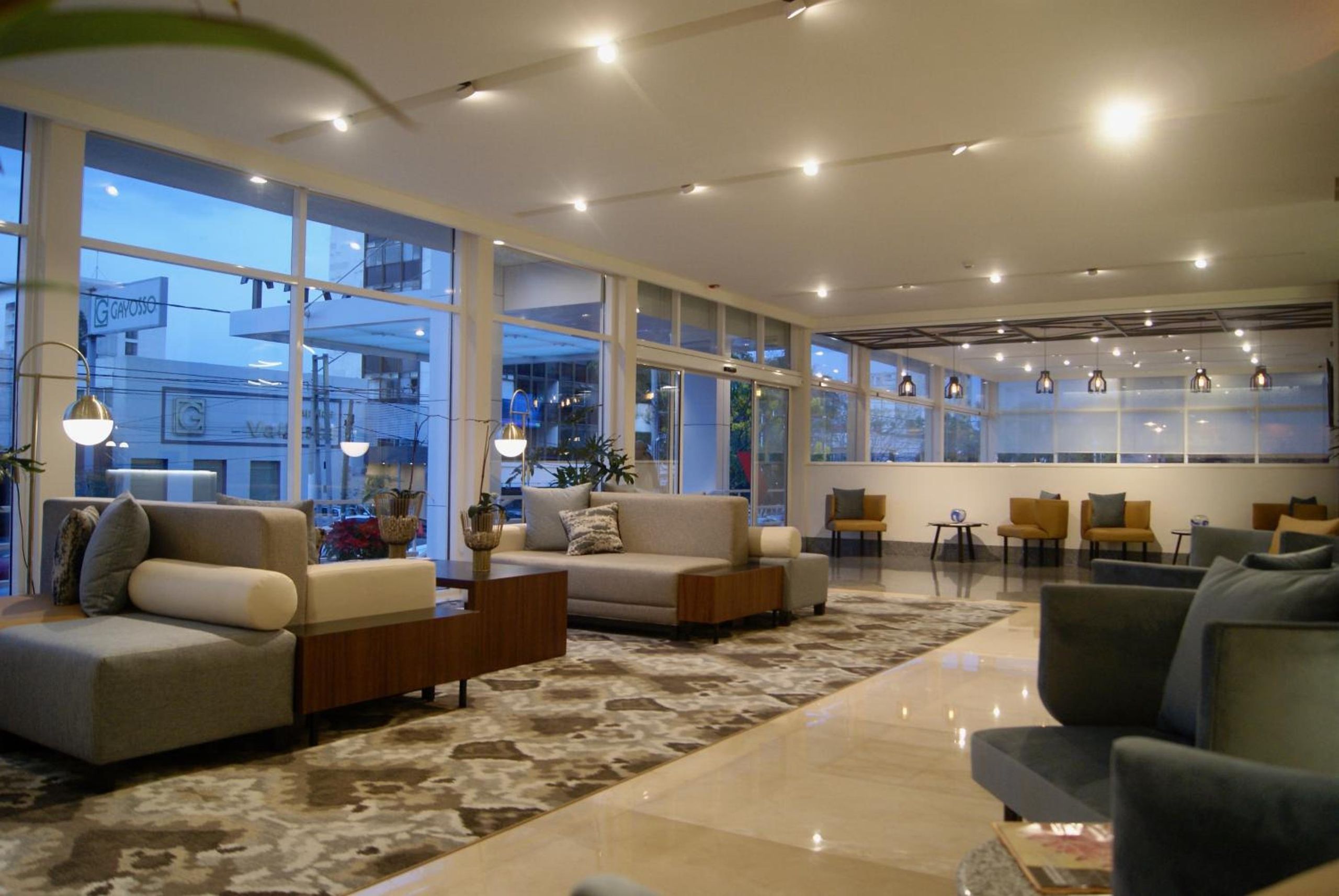 Hotel Velvet Plaza — foto 3