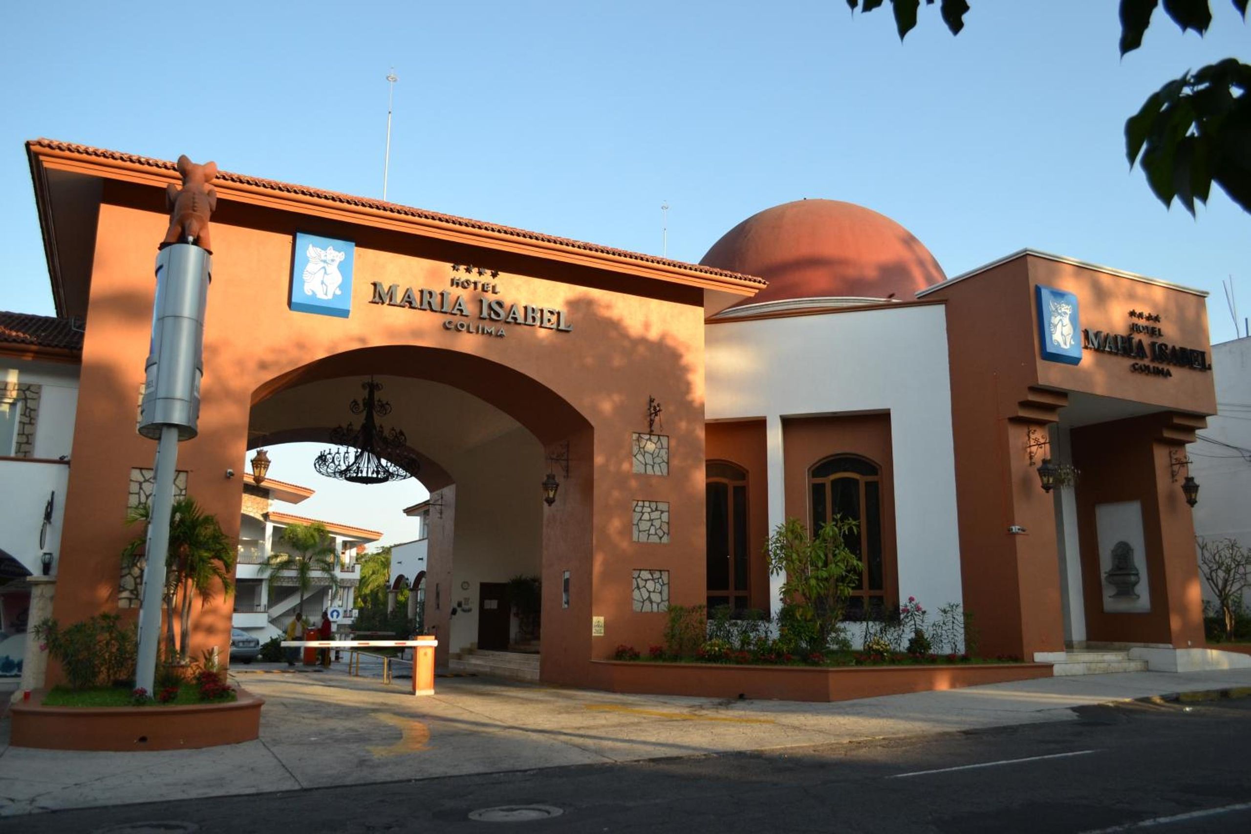 Hotel Maria Isabel — foto 1