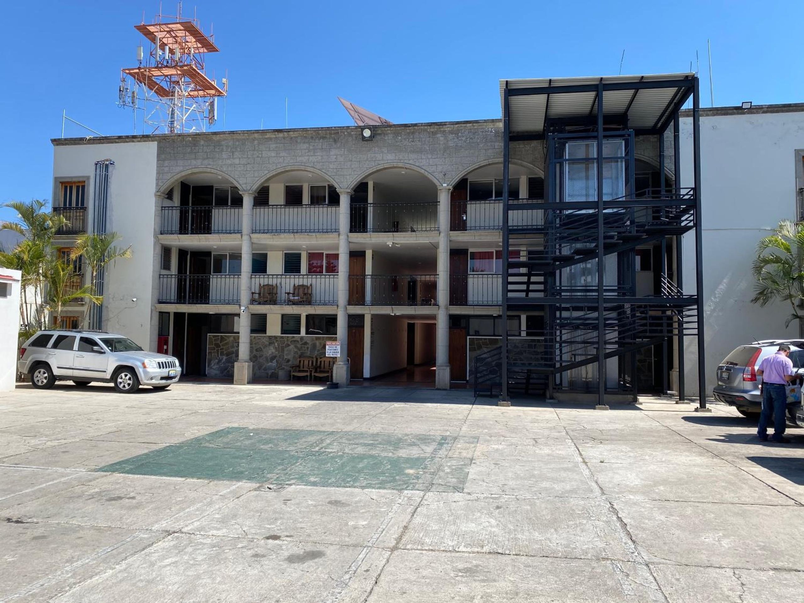 HOTEL FLAMINGOS DE CIUDAD GUZMAN — foto 3
