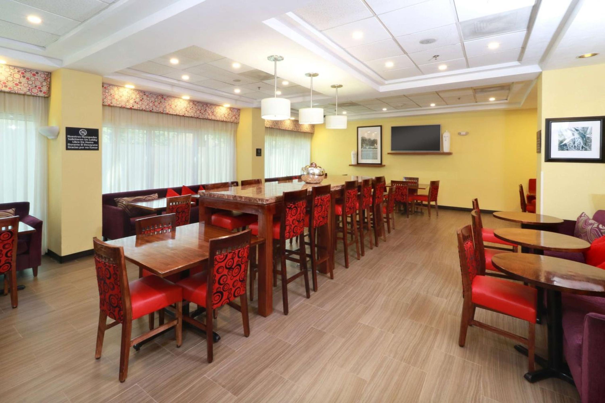 Hampton Inn by Hilton Guadalajara-Aeropuerto — foto 4