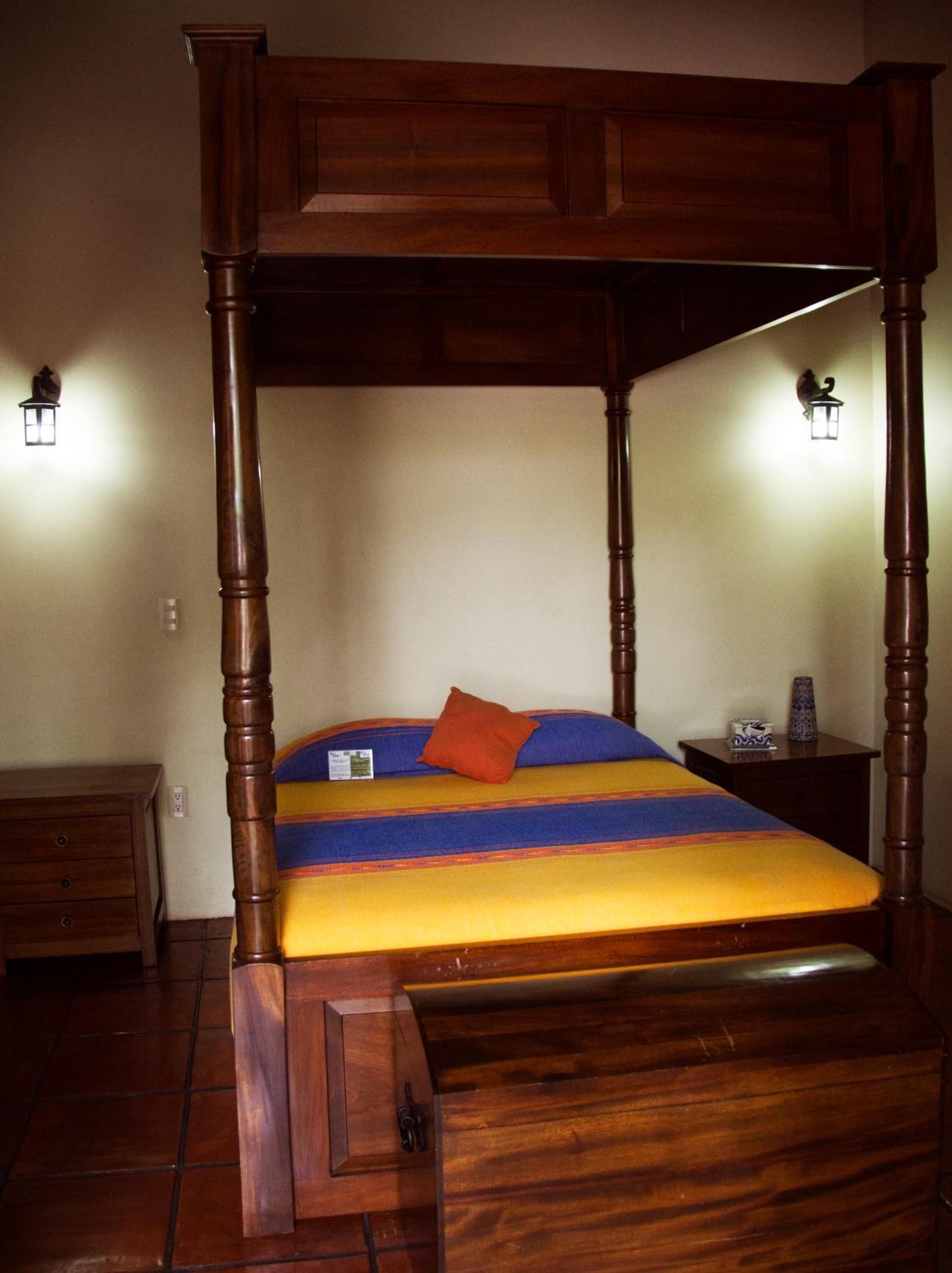 Habitación Estándar con Cama Queen — 5