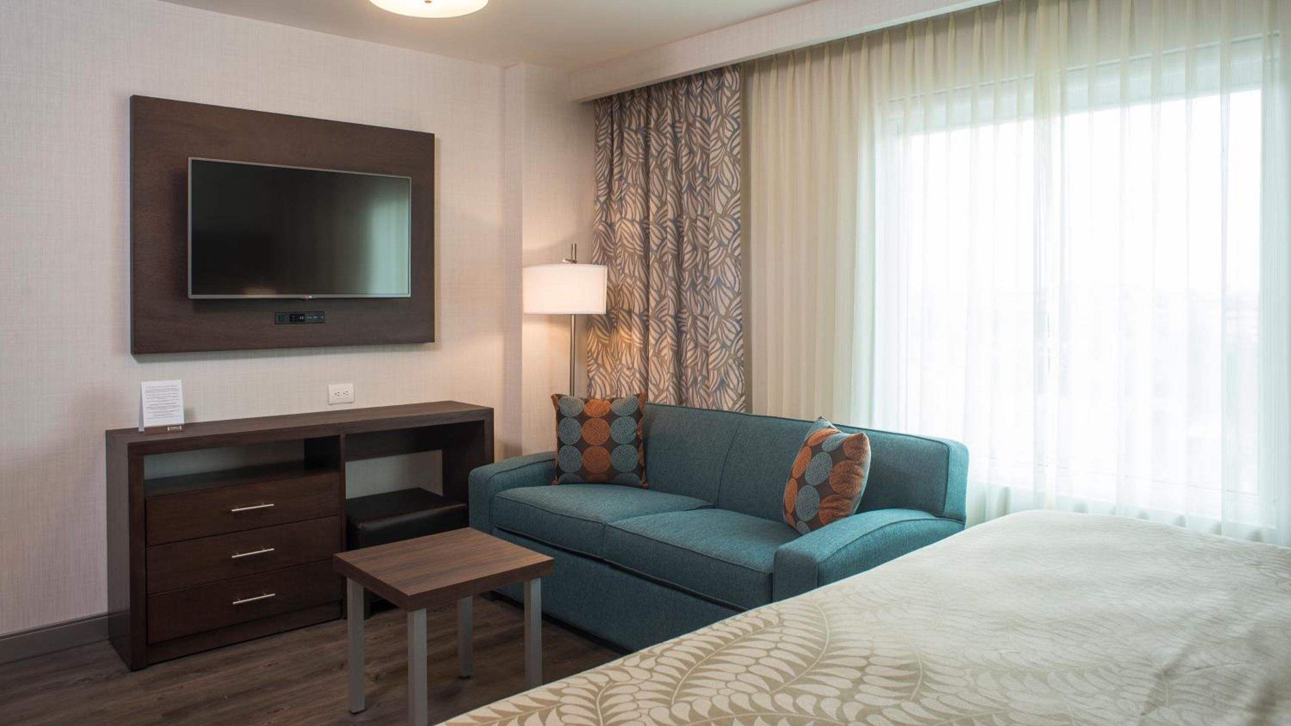 Suite King — 3
