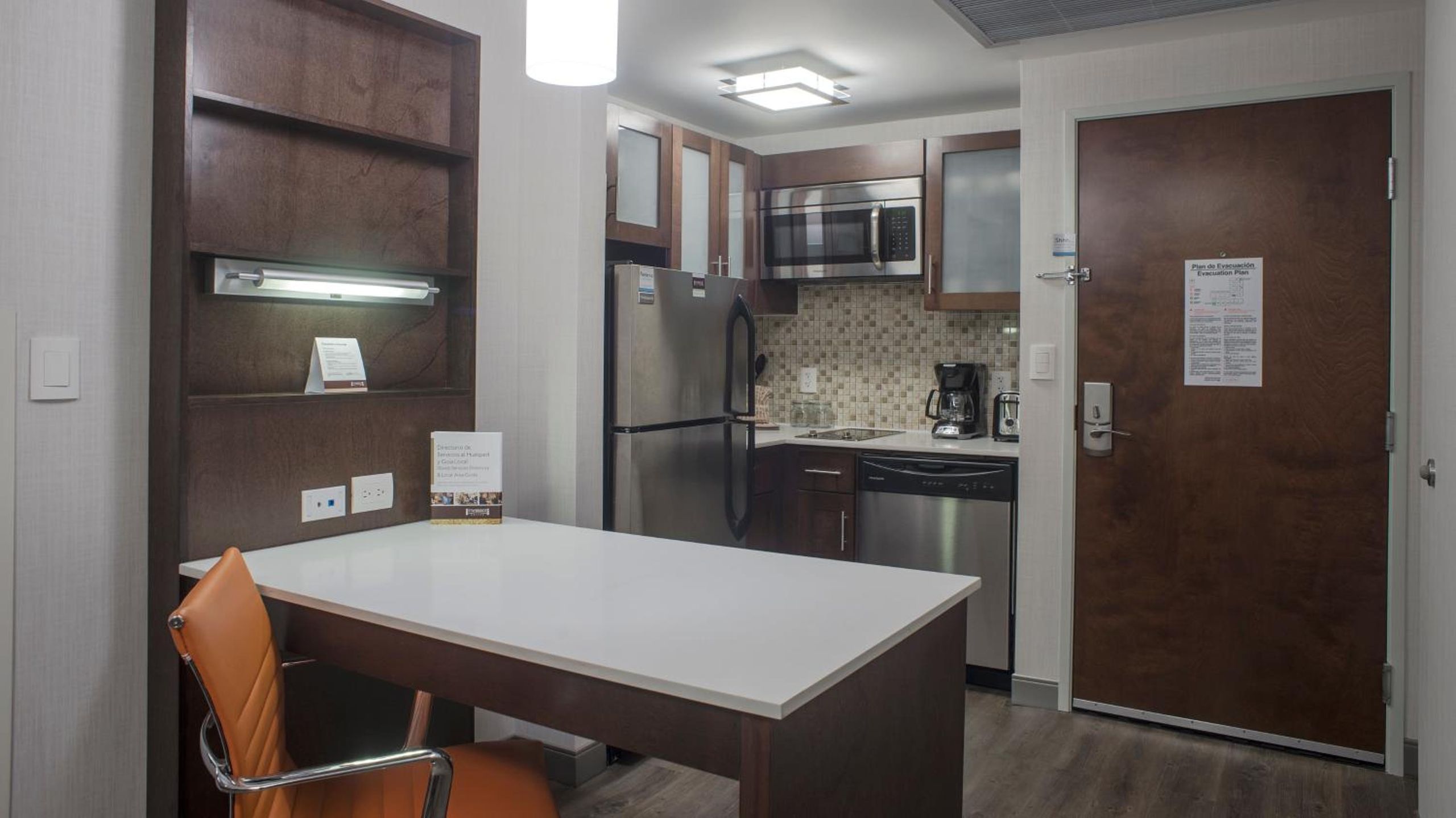 Suite King — 4