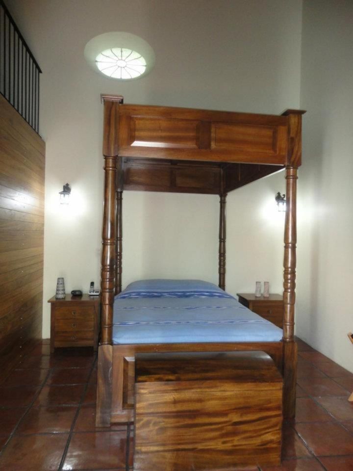Habitación Estándar con Cama Queen — 2