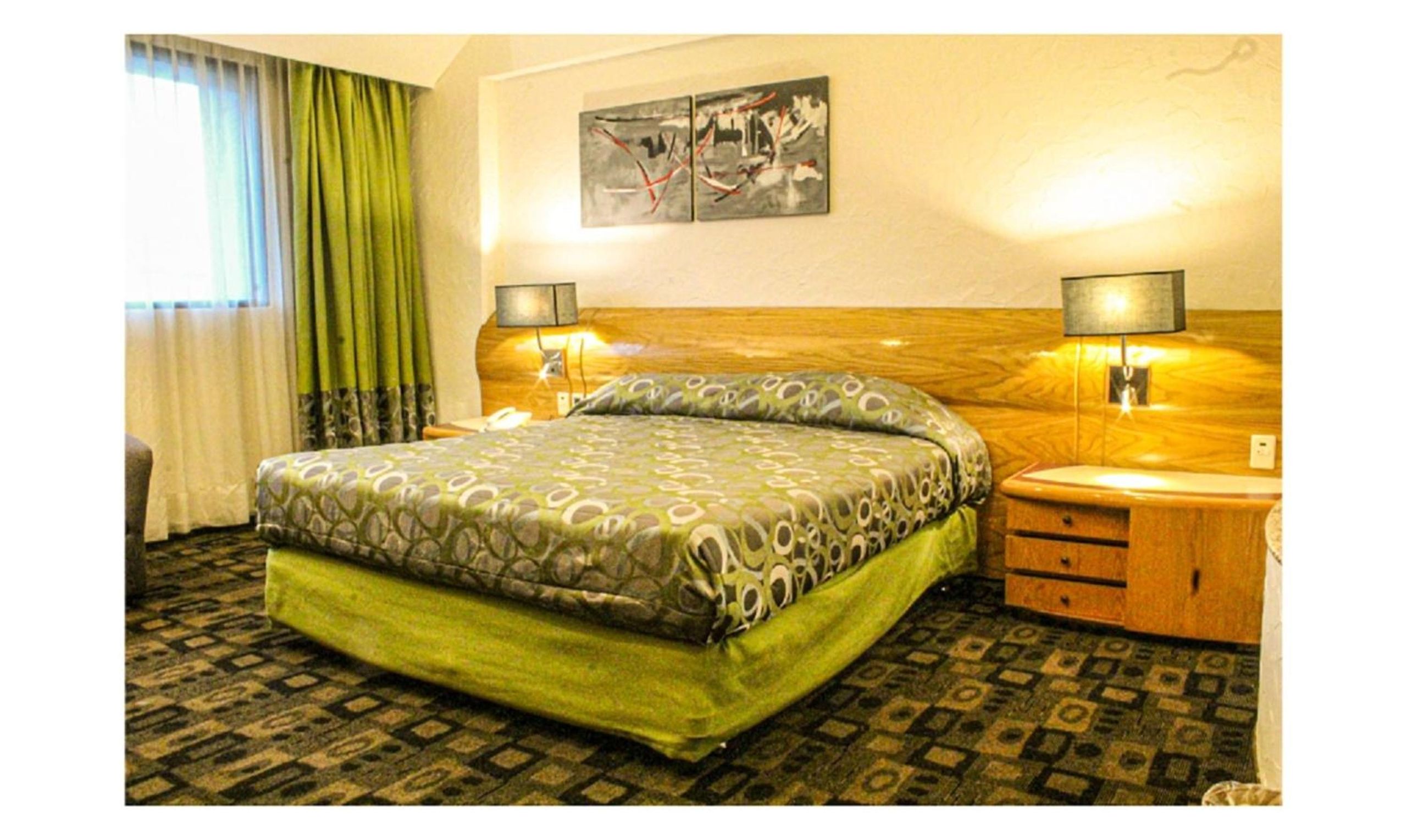 Suite Queen — 2