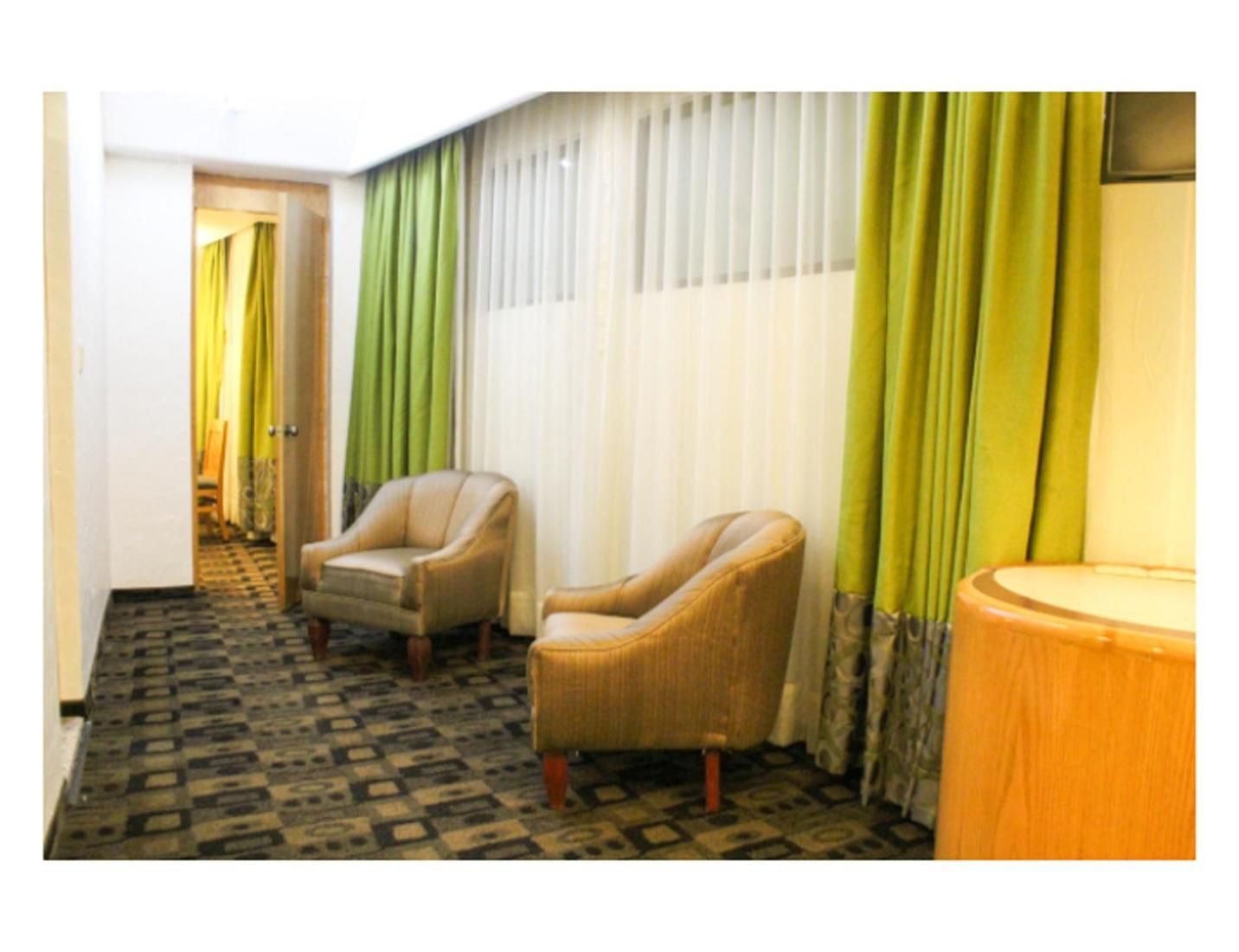 Suite Junior — 8