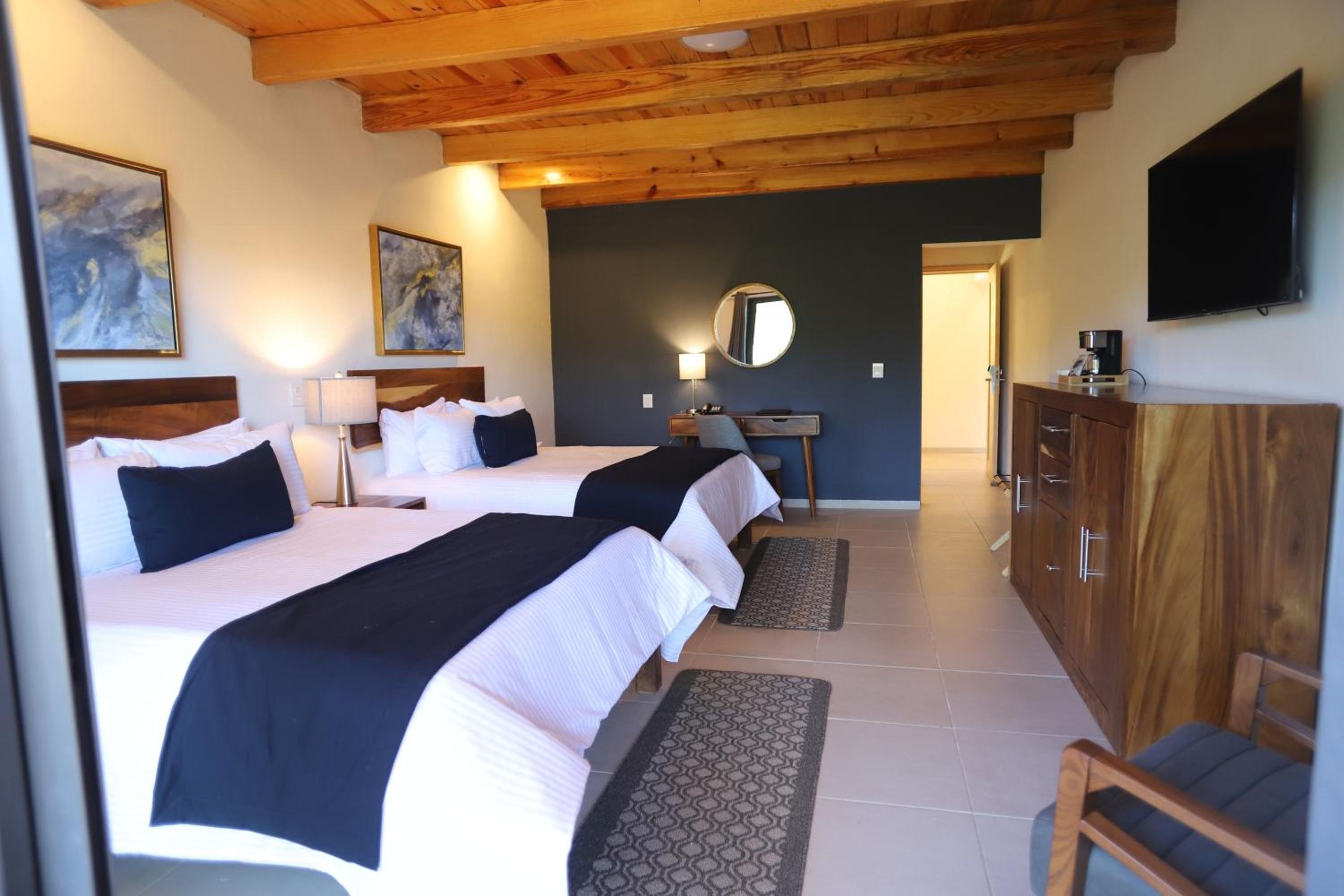 Habitación Doble con Dos Camas Dobles — 4