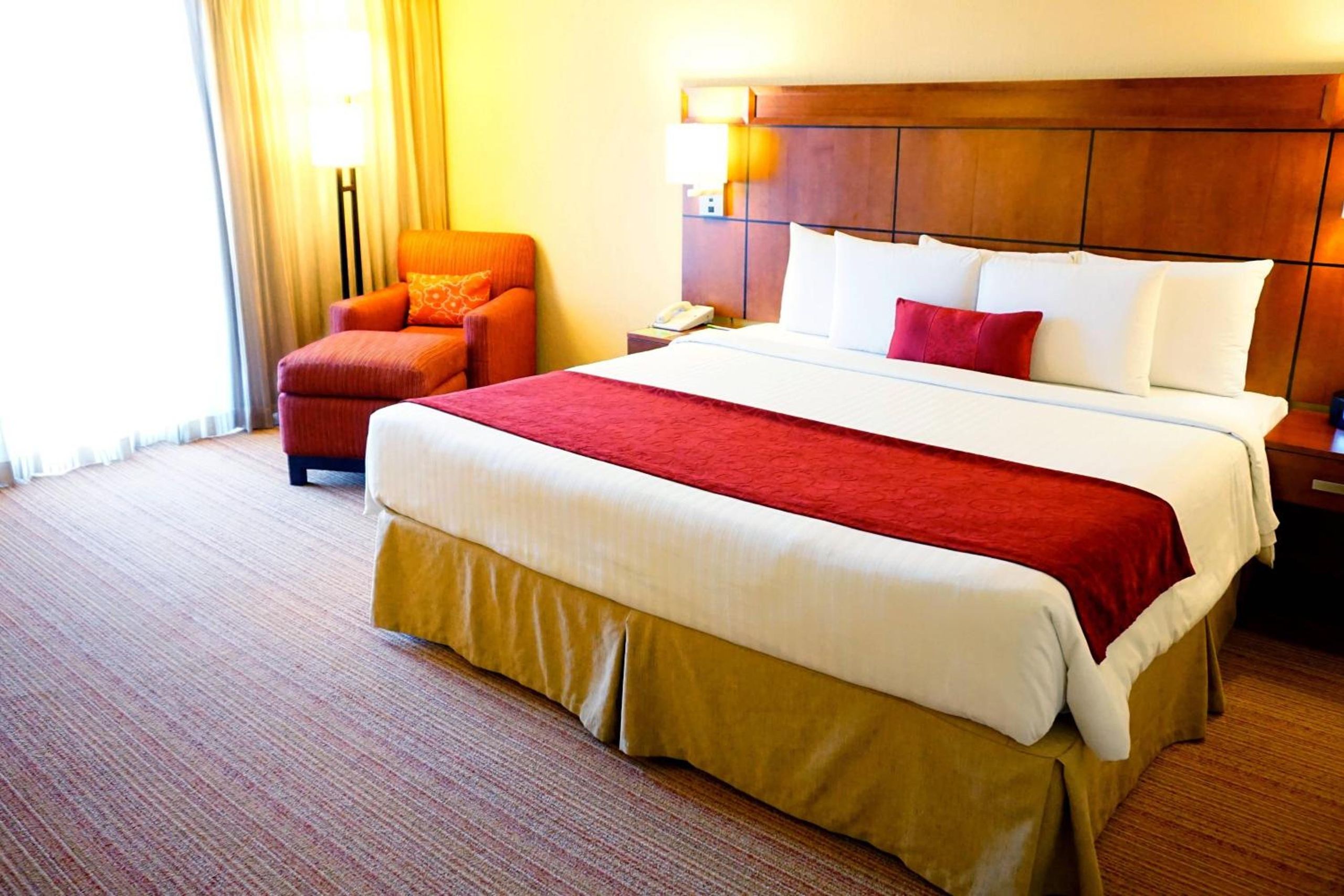 Habitación de huéspedes clásica, 1 cama King, vista a la ciudad