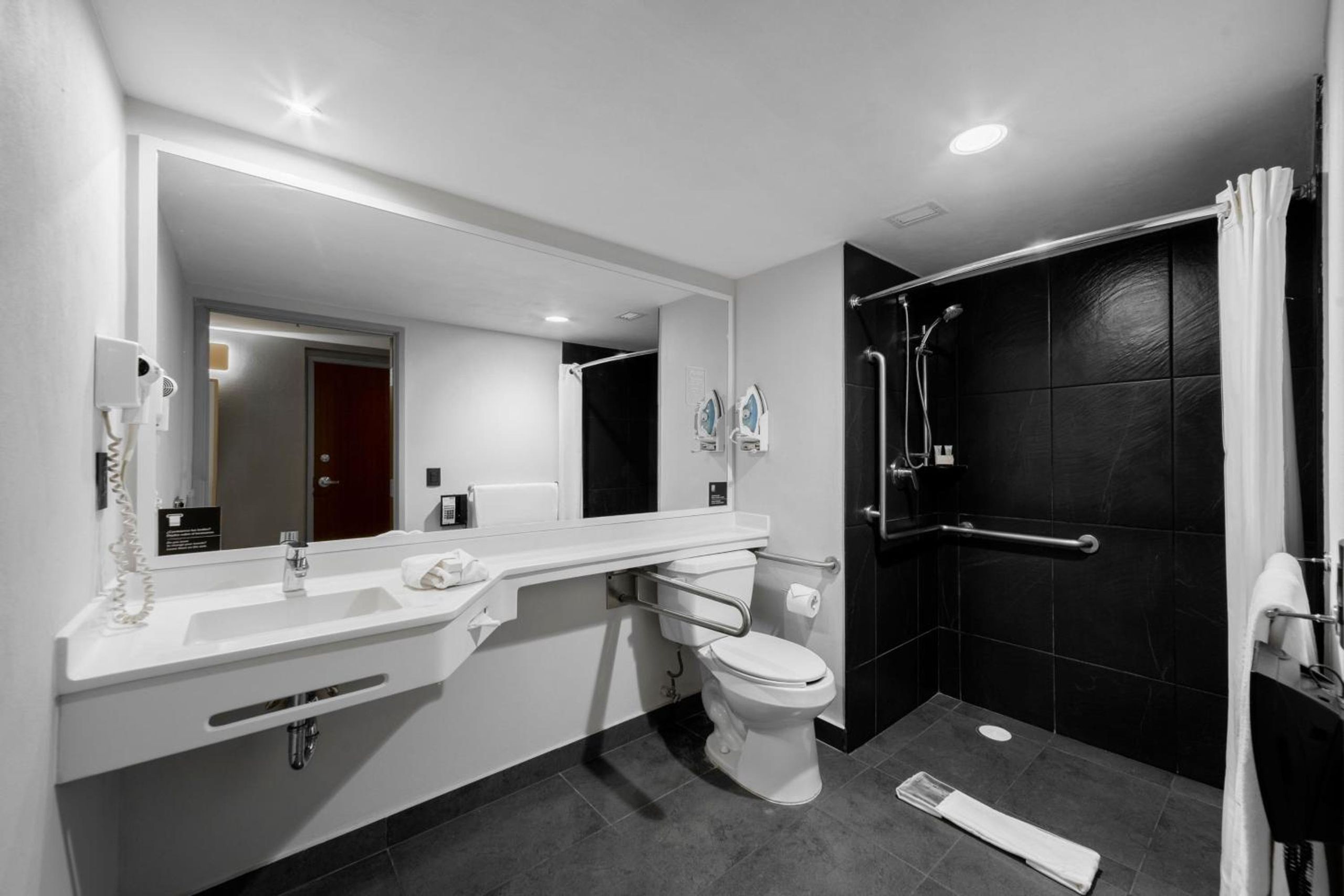 Habitación Queen — 3