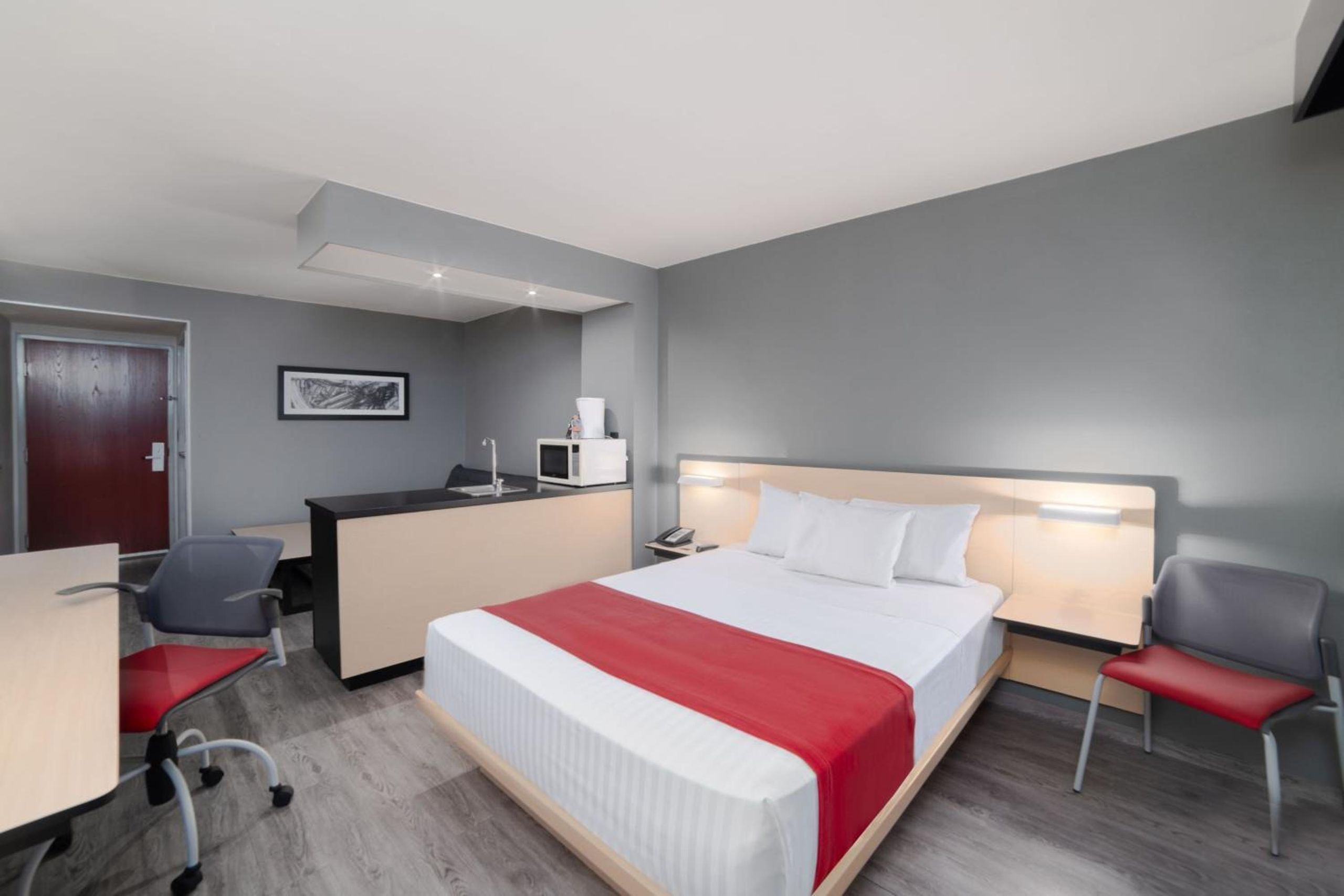 Suite Reina con Sofá Cama