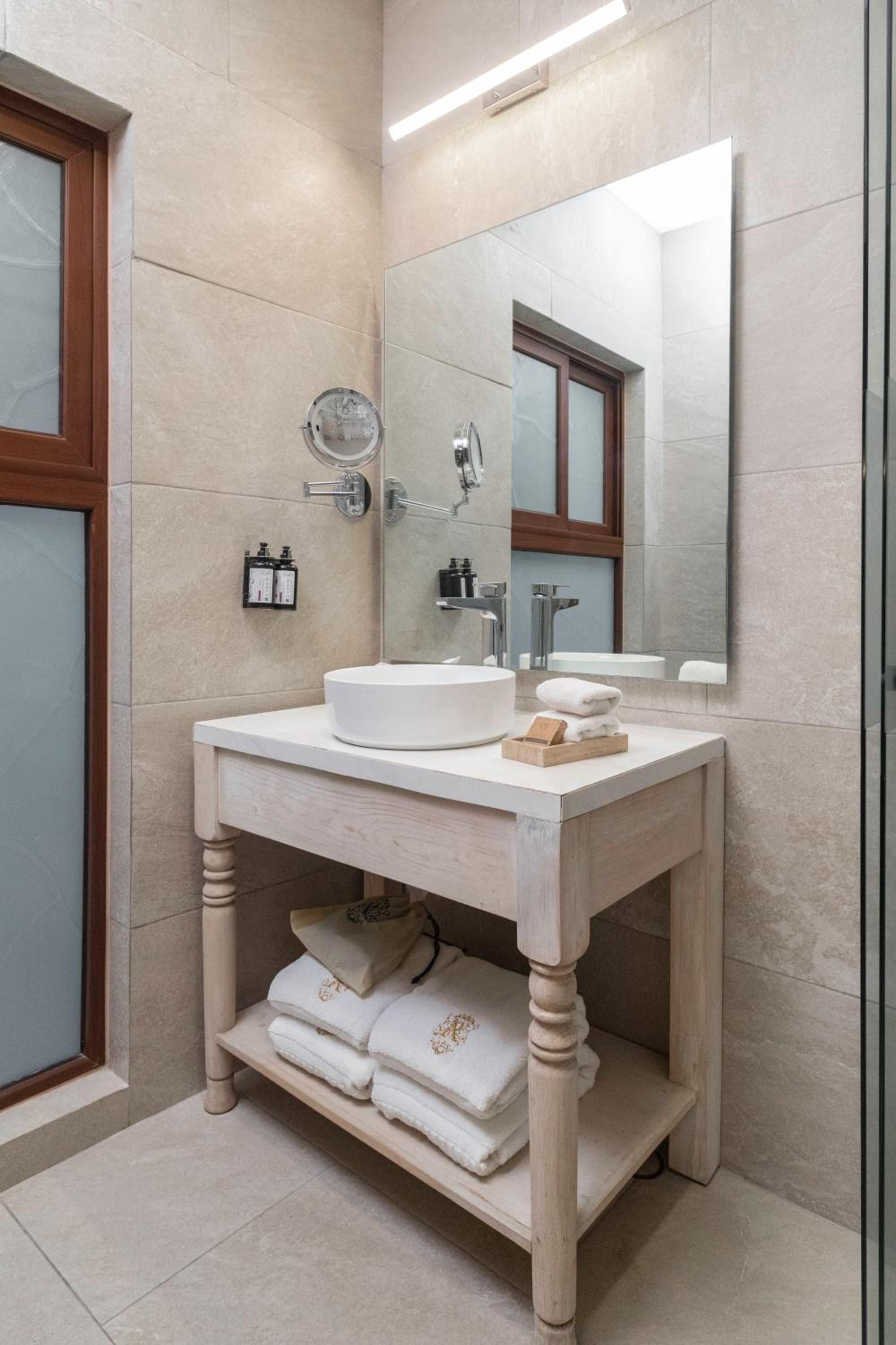 Habitación Doble Deluxe - Recién Renovada — 2