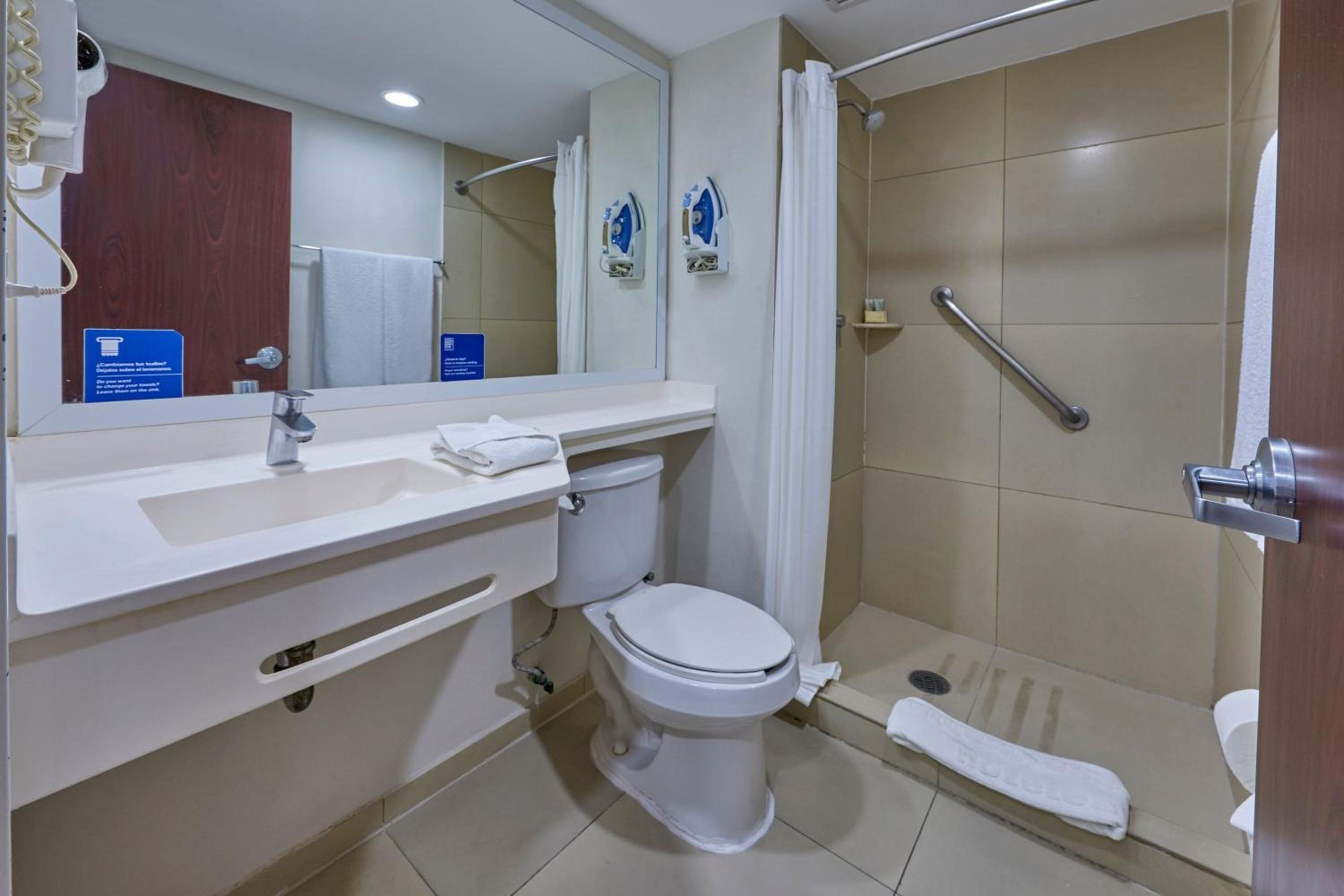 Habitación Queen — 2