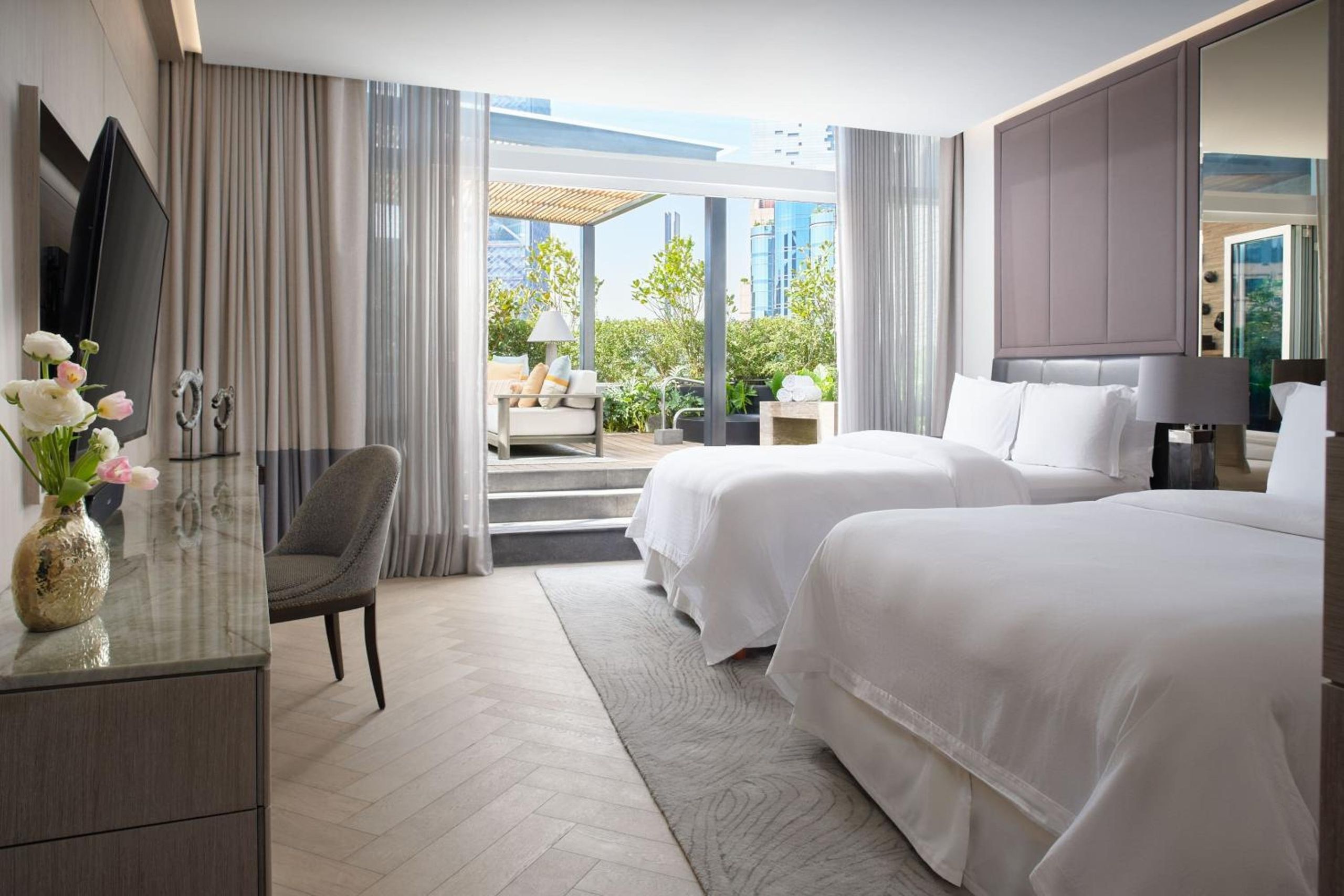 Habitación Grand Deluxe con Dos Camas Queen - Servicio de Mayordomo — 6