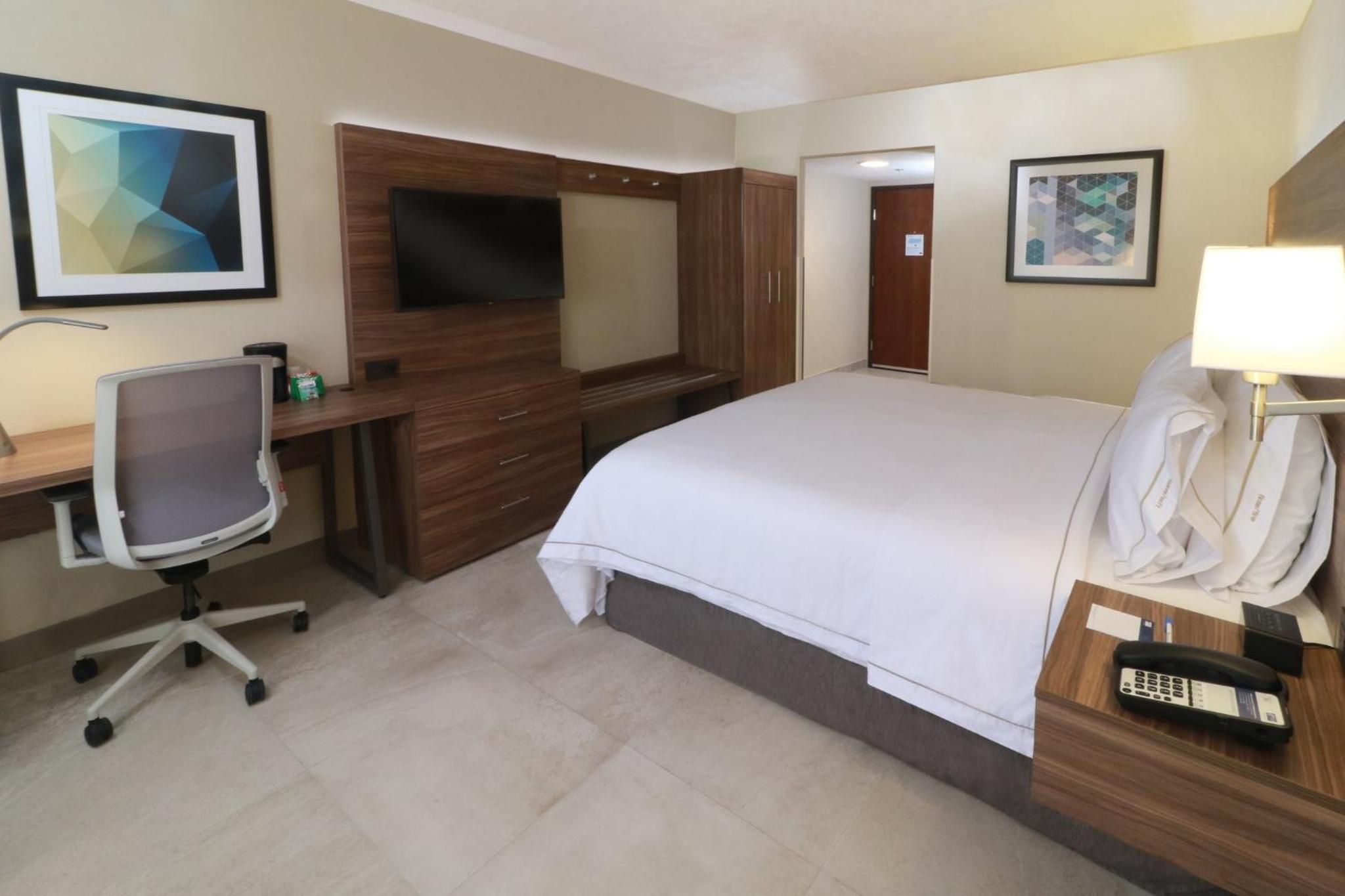 Habitación Estándar con Cama King — 2
