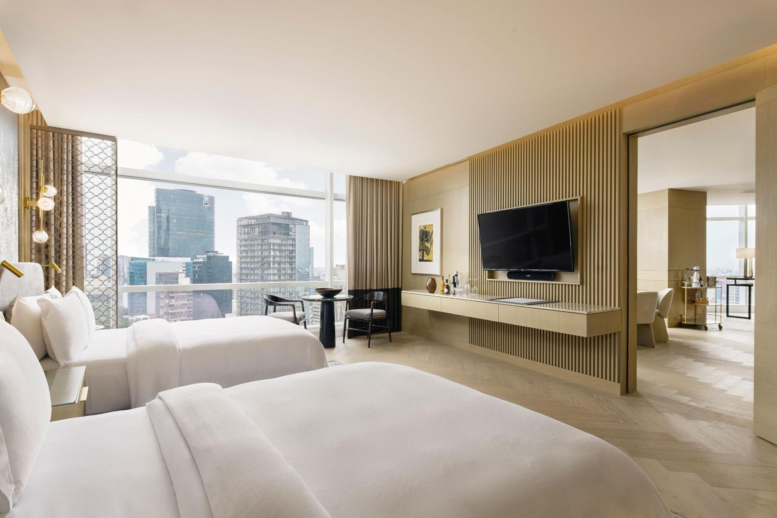 Gran Habitación de Lujo con Servicio de Mayordomo, Cama de 2 plazas — 2