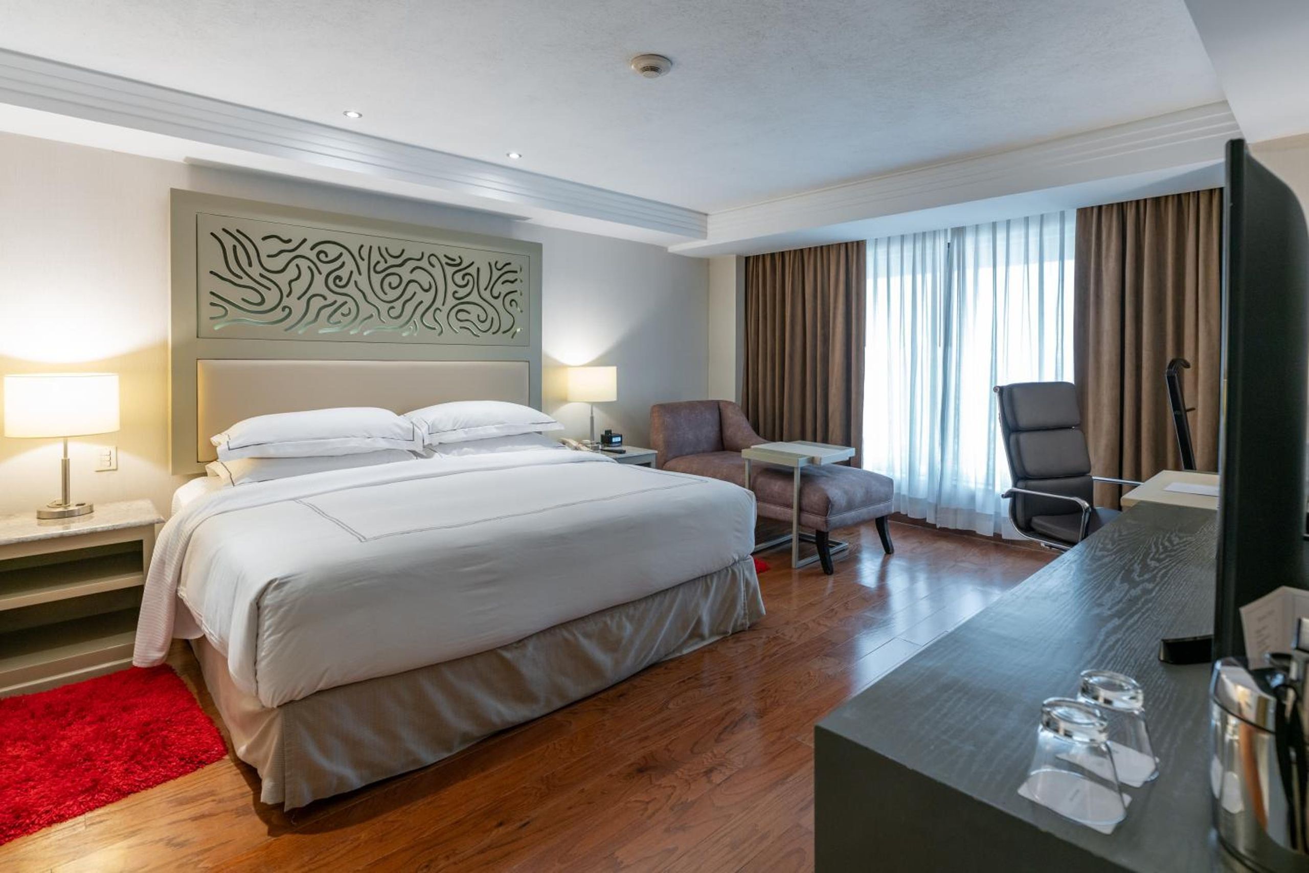 Suite Premium Level — 3