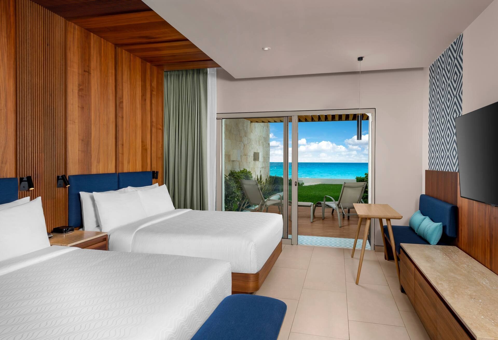 Enclave Beachfront Room - 2 Qn - Ground Floor