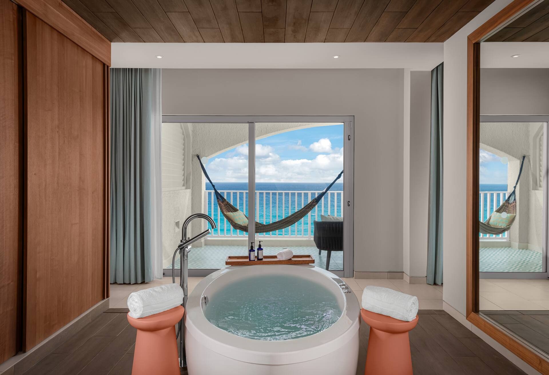 Enclave Honeymoon Suite - cama King — 4