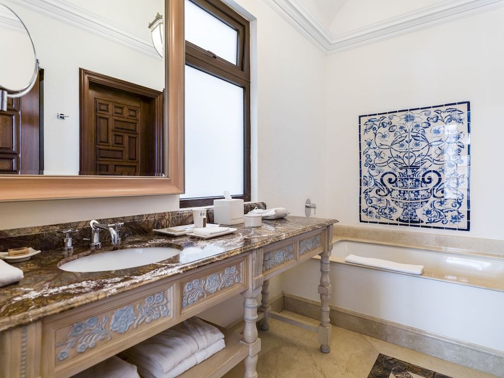 Master Suite — 4