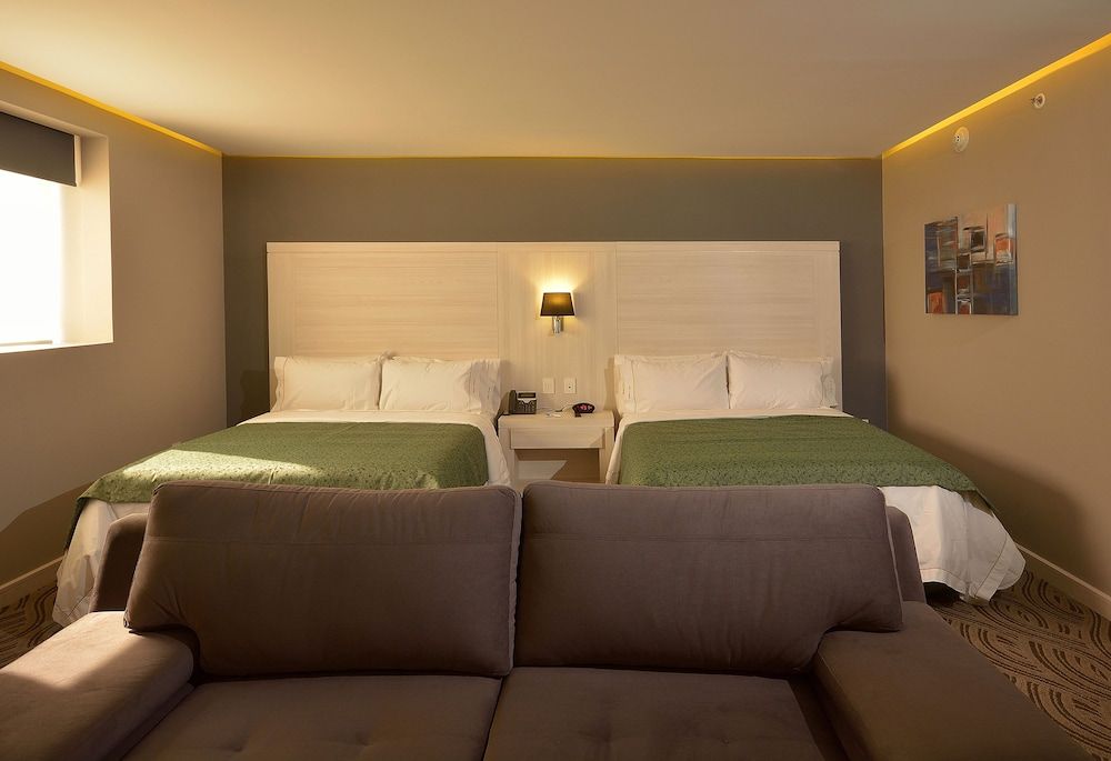 Suite, 2 camas Queen — 4