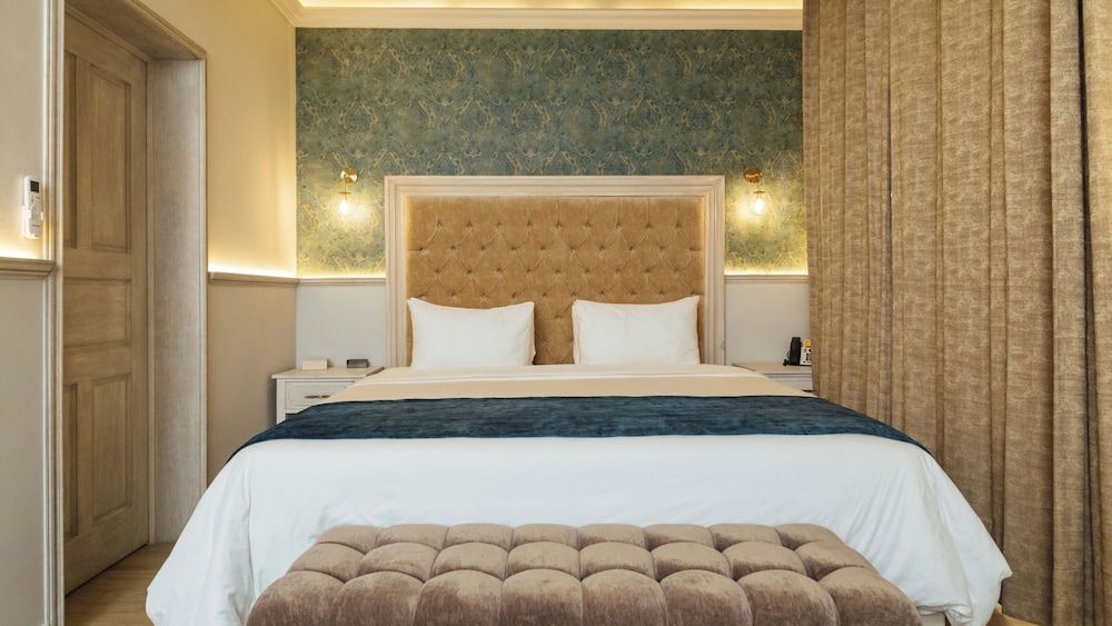 Suite, 1 cama King, balcón (Cathedral View) — 8