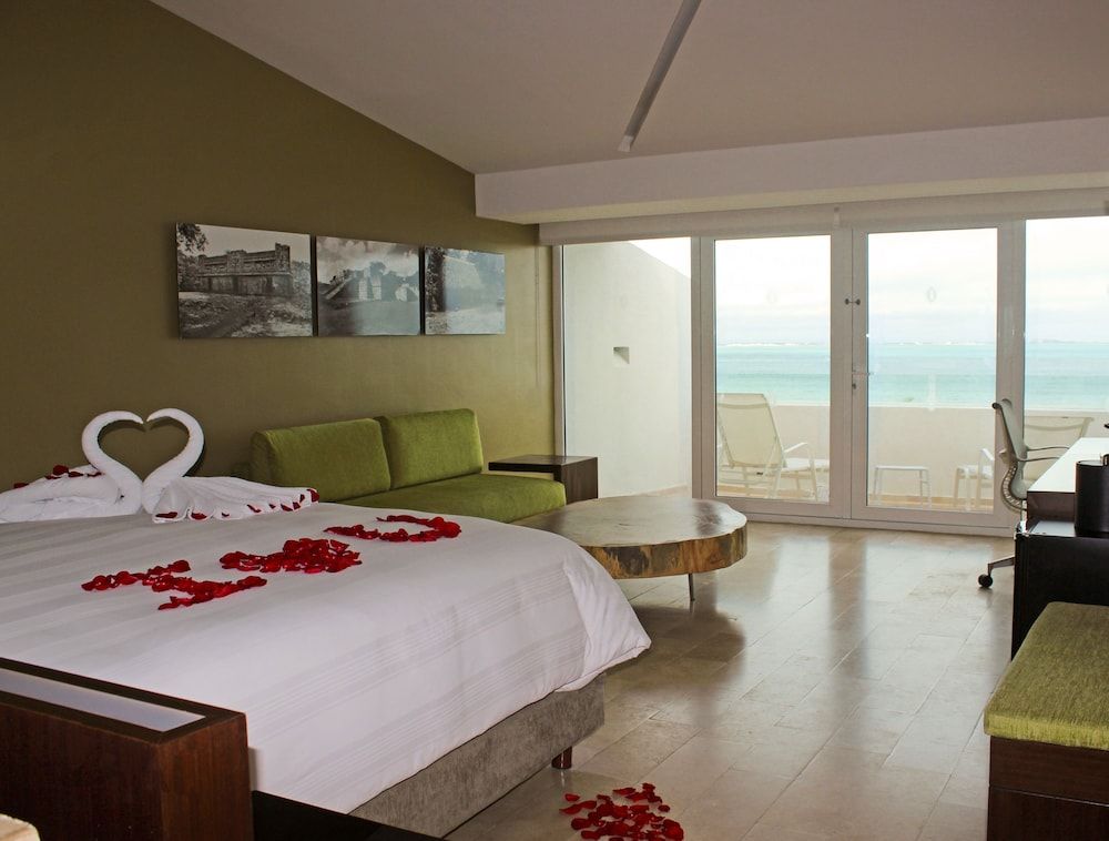 Club Room, 1 cama King, terraza, vista al mar — 6