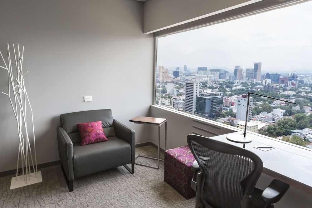 Habitación Clásica, 1 cama King, Club Lounge Access (Polanco View) — 3