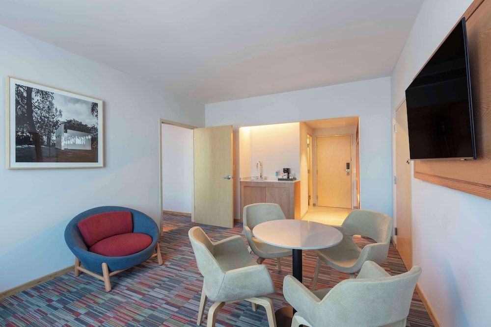 Suite, 1 recámara — 3