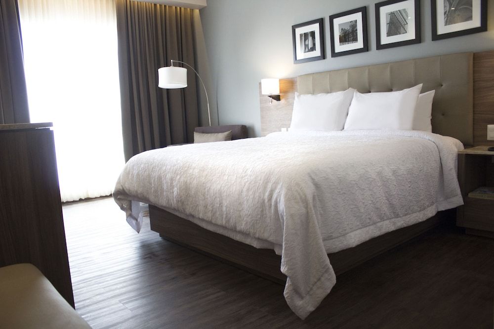 Room, 1 cama King, Refrigerator — 3