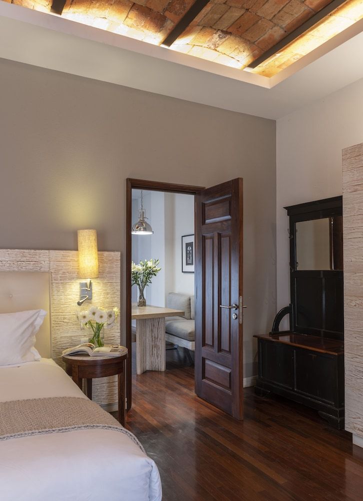 Superior Suite — 4