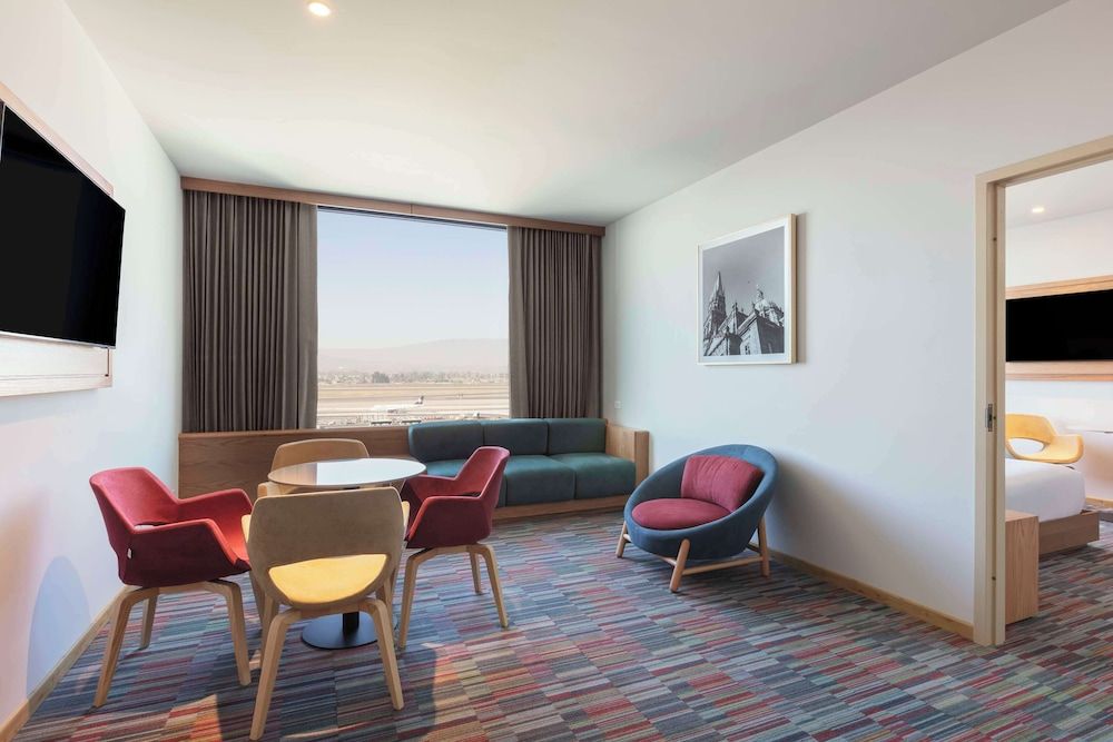 Suite, 1 recámara (Airport) — 4