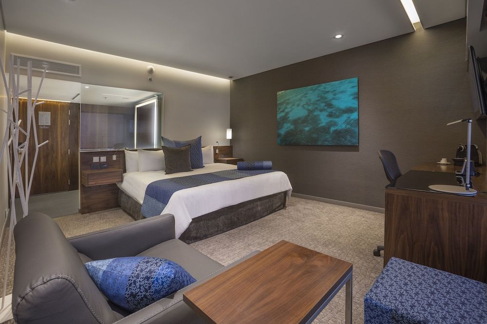 Habitación Clásica, 1 cama King, Club Lounge Access (Polanco View) — 8