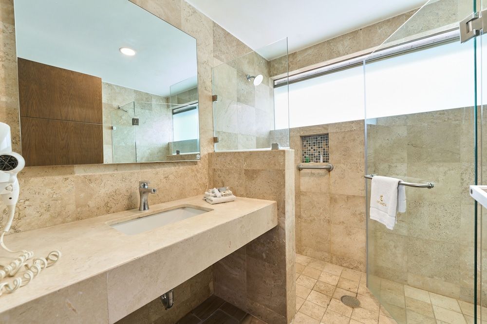 Deluxe Habitación Doble, 2 camas dobles — 7