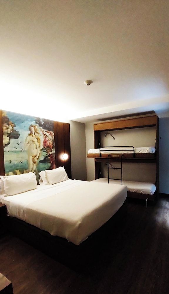 Family Triple Room — 3