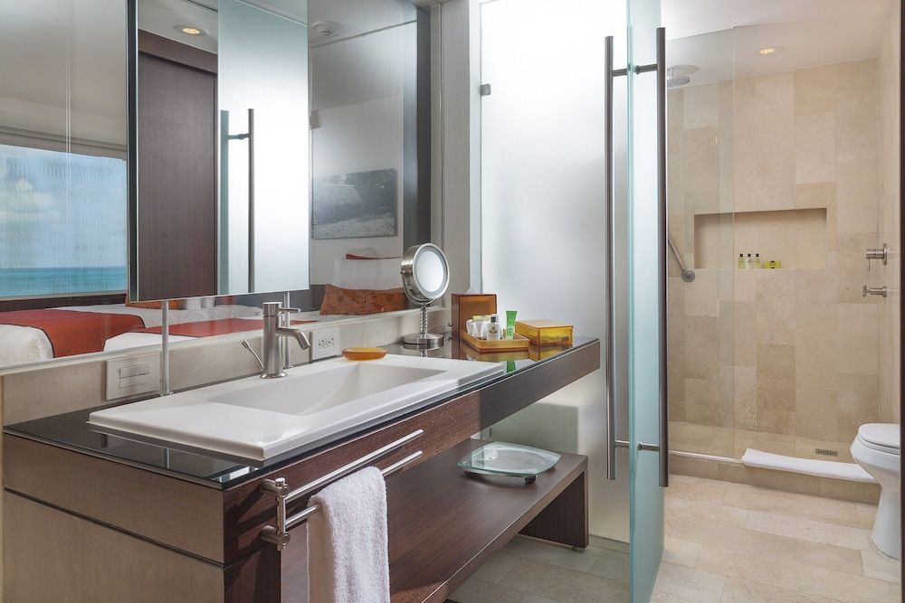 Premium Suite, 1 cama King, vista al mar (Club Floor) — 5