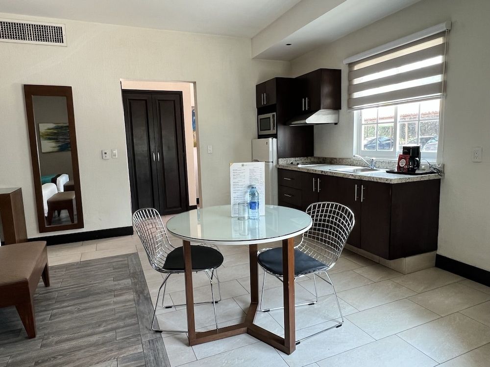 Suite, 2 camas dobles, Kitchenette — 4