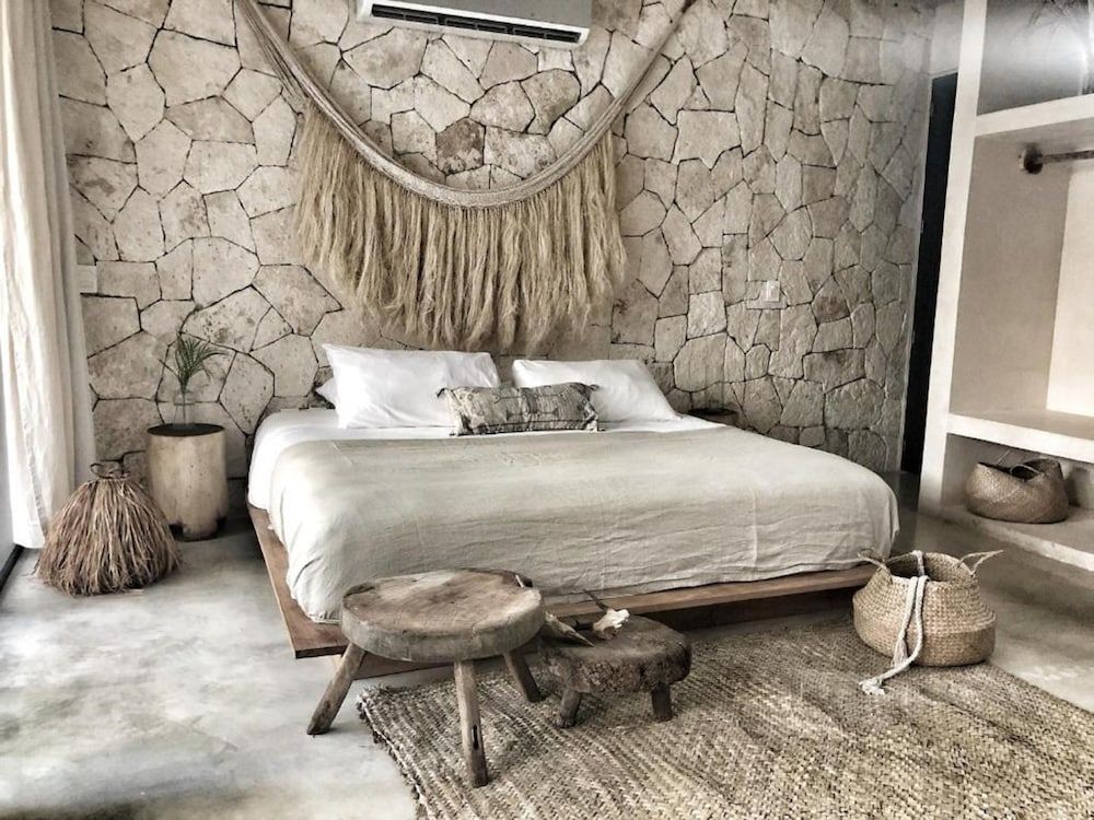 Jungle Studio — 2