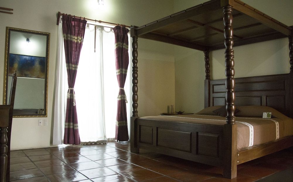 Luxury Quadruple Room — 3