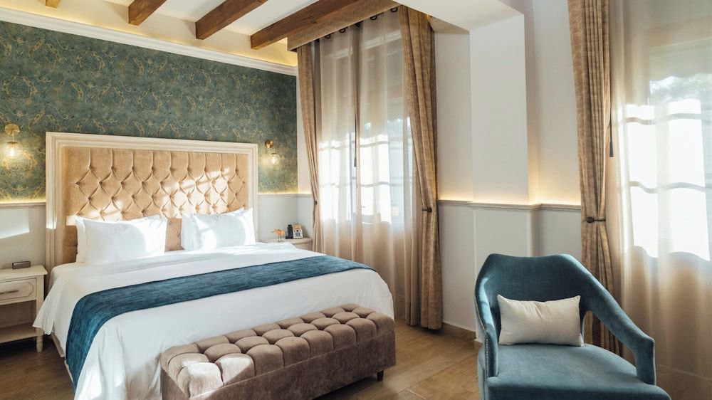 Suite, 1 cama King, balcón (Cathedral View) — 7