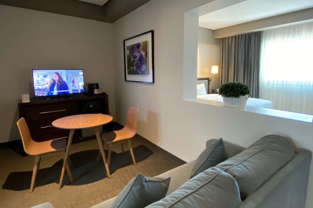 Junior Suite, 1 cama King, no fumadores (con Sofabed) — 6