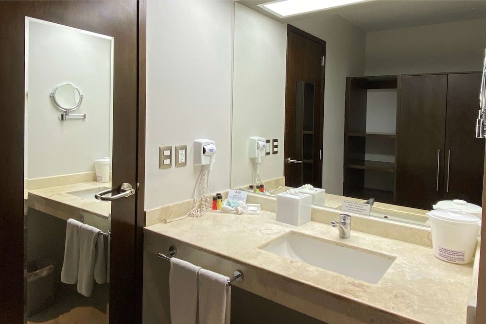Habitación Estándar, 1 cama King, no fumadores, Connecting Rooms — 7