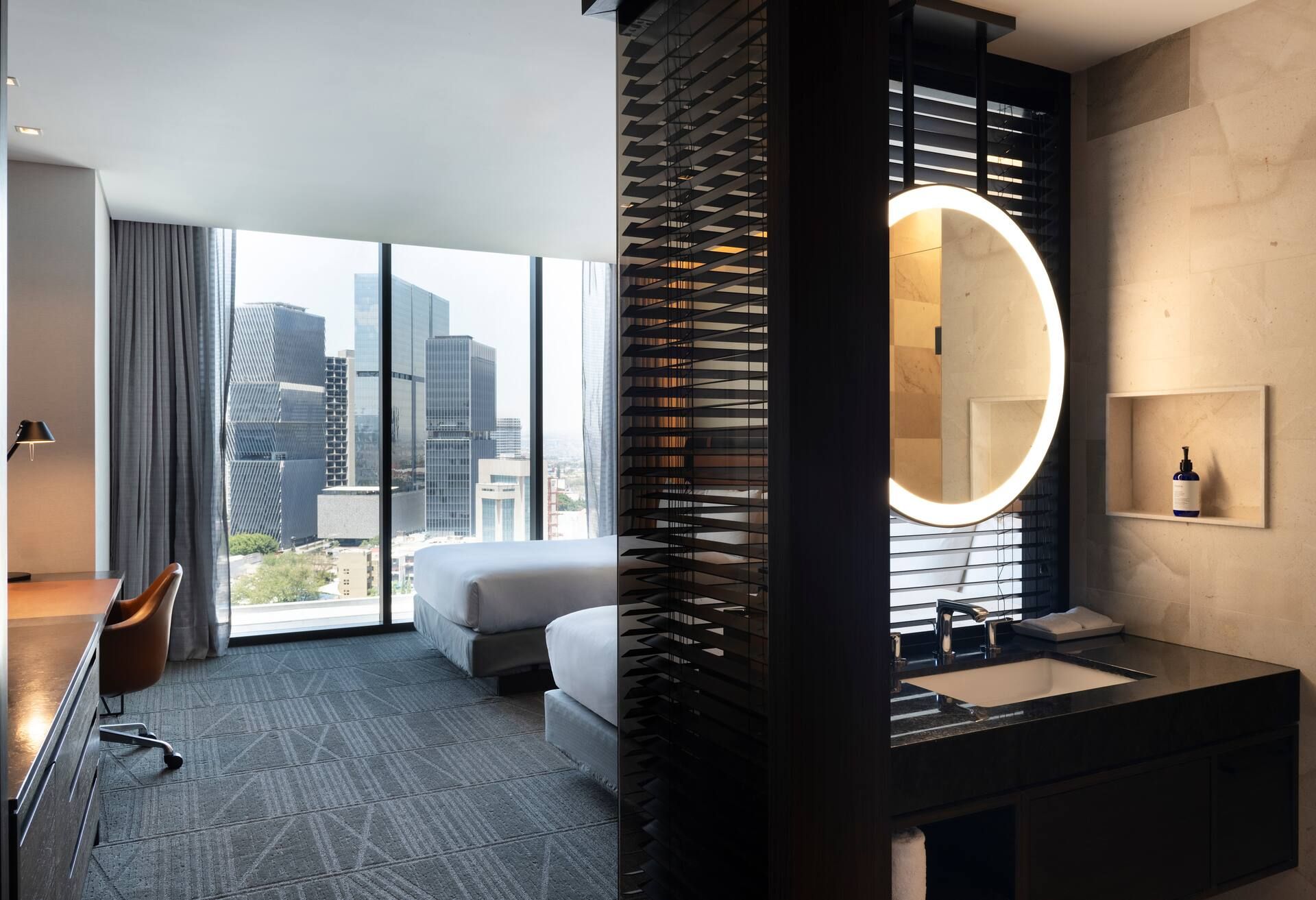 2 camas Queen-vista a la ciudad — 4