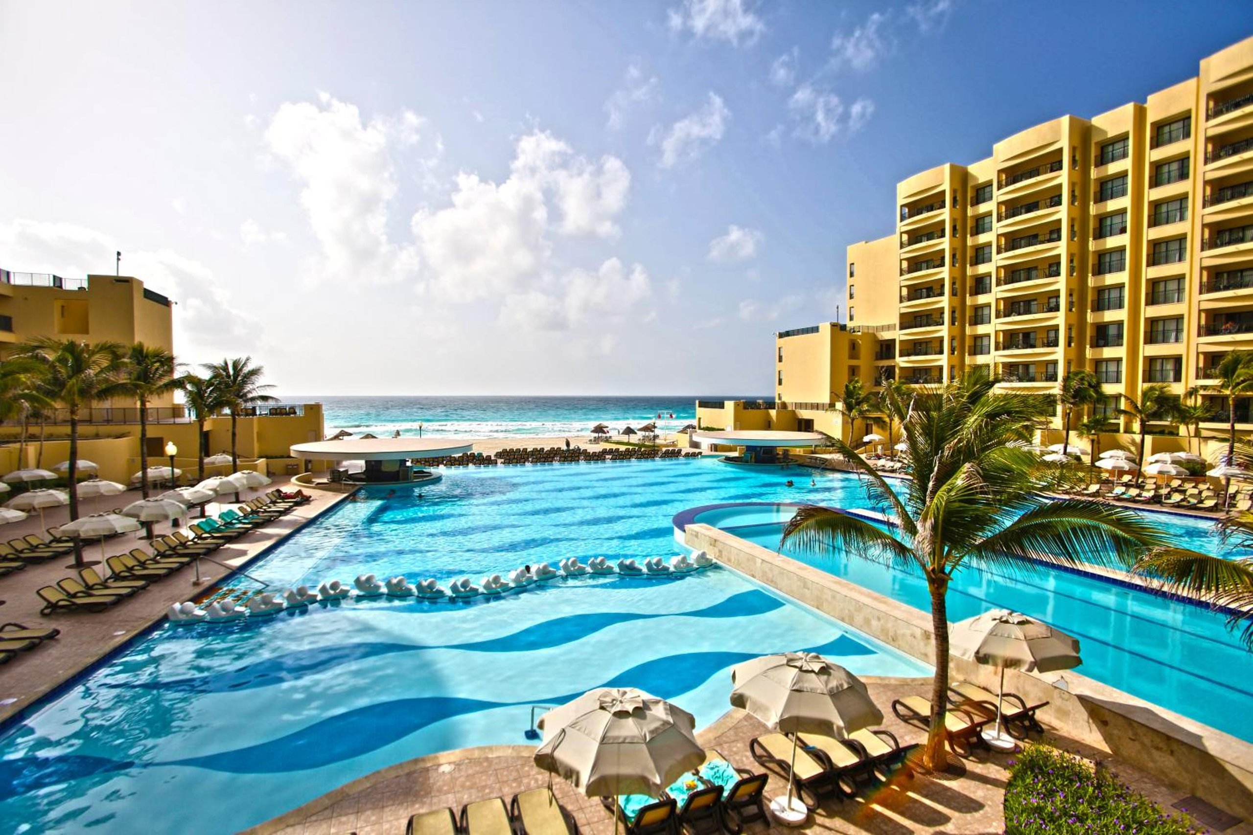 Holiday Inn Club Vacations The Royal Sands All Inclusive - 4