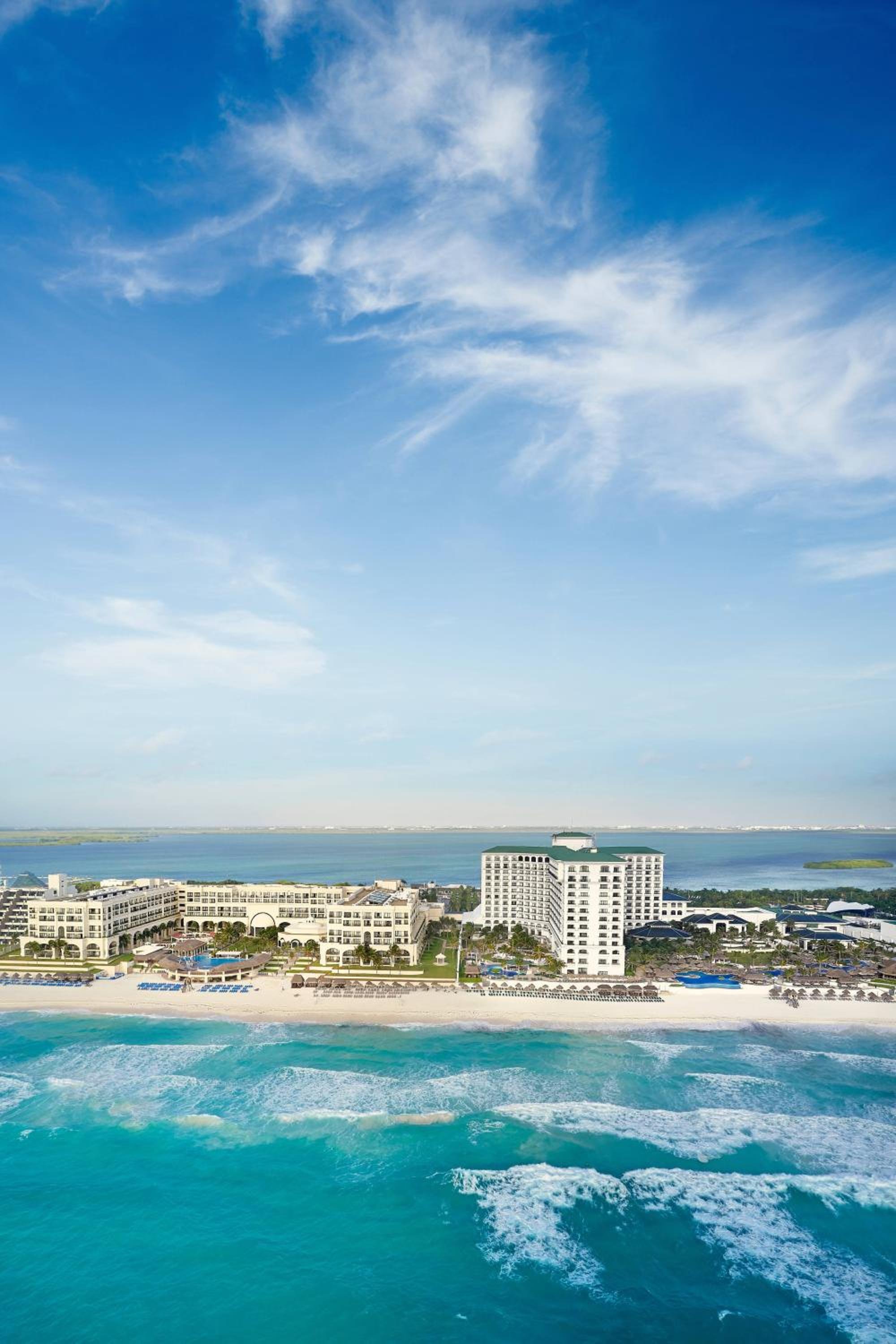 JW Marriott Cancun Resort & Spa - 2