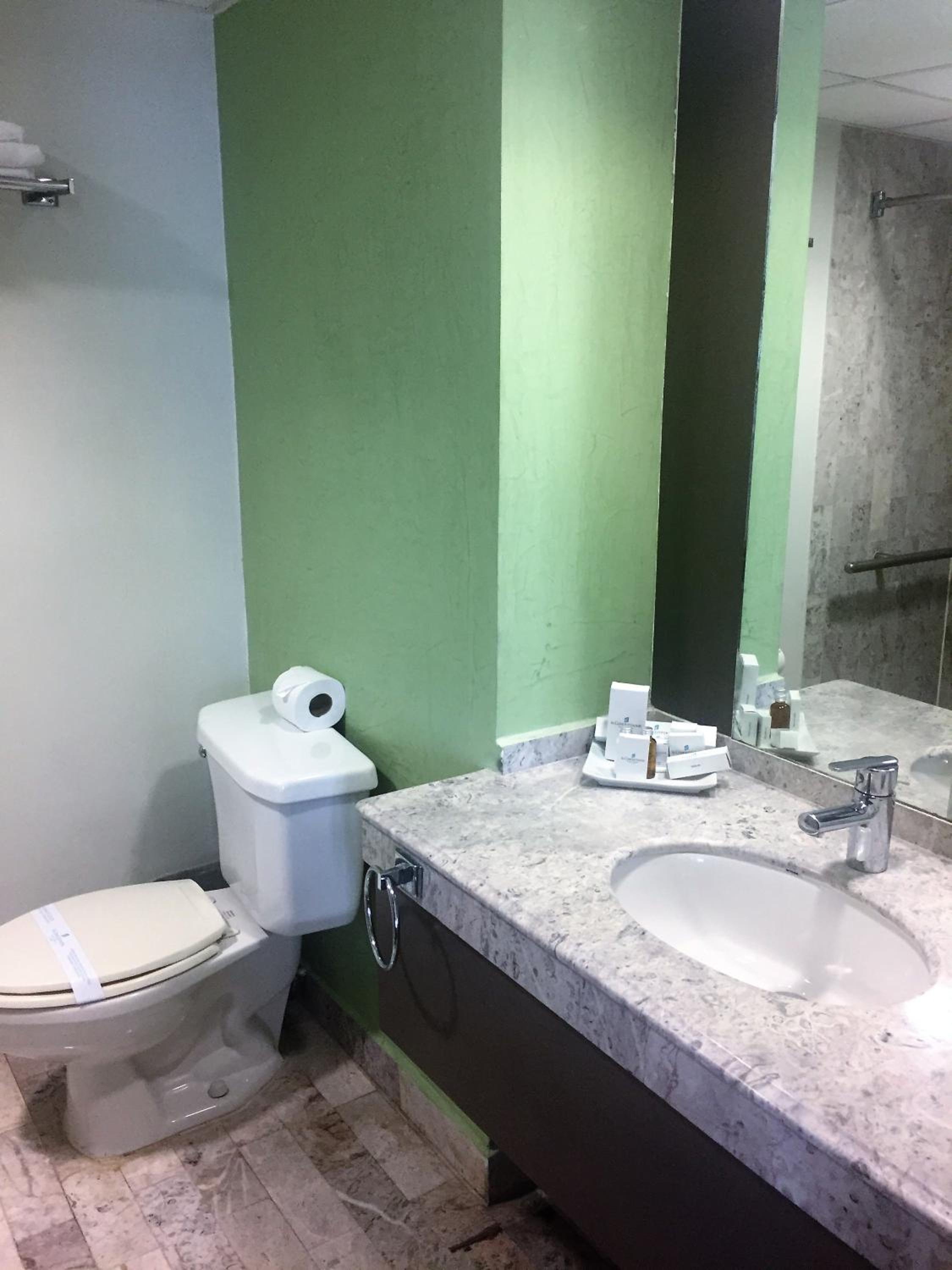 Habitación Doble con Dos Camas Dobles — 2
