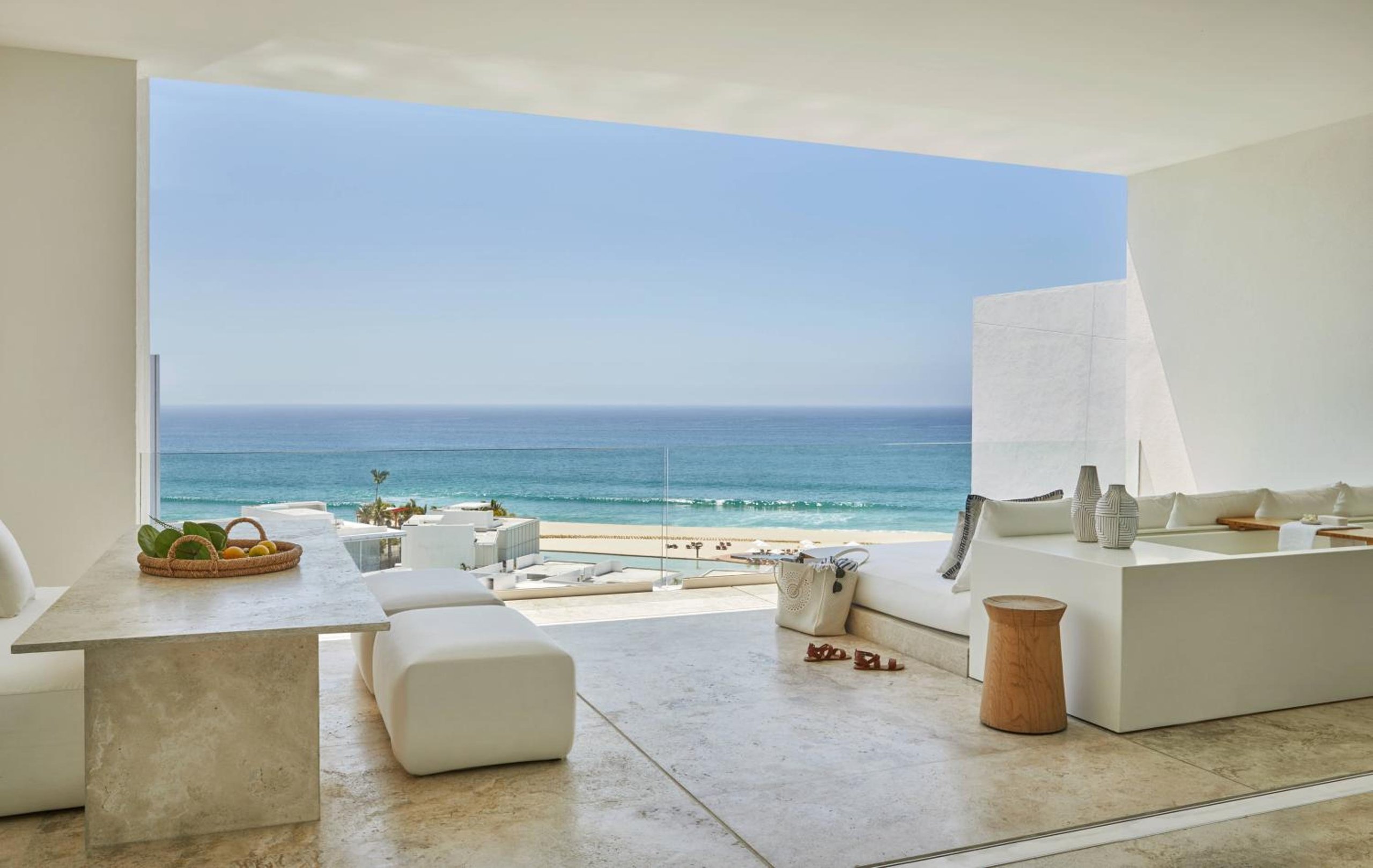 Suite de dos habitaciones con vista al mar - King y Doble Doble — 5