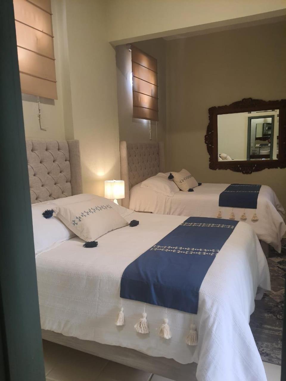 Habitación Doble Pequeña — 5