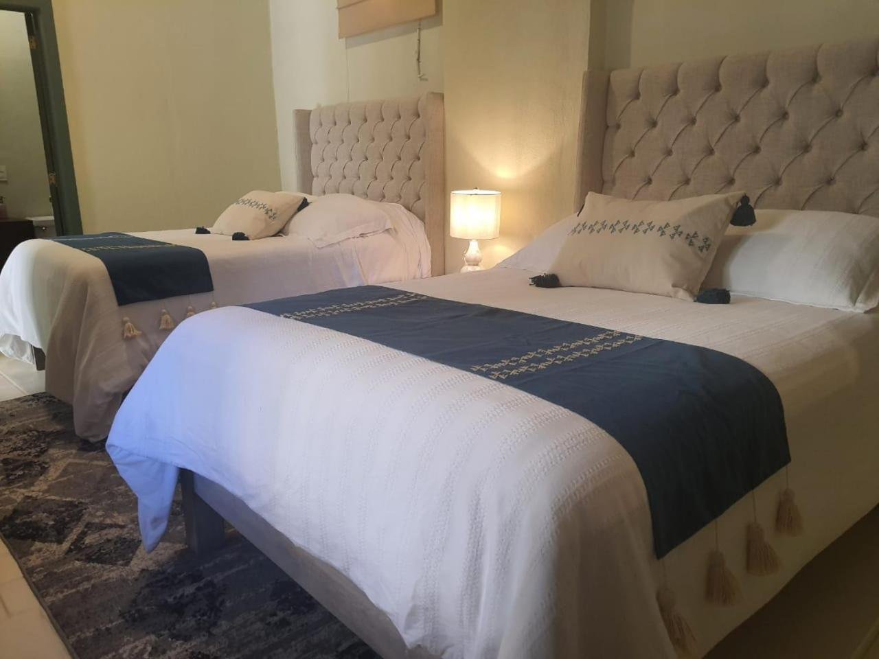 Habitación Doble Pequeña — 7