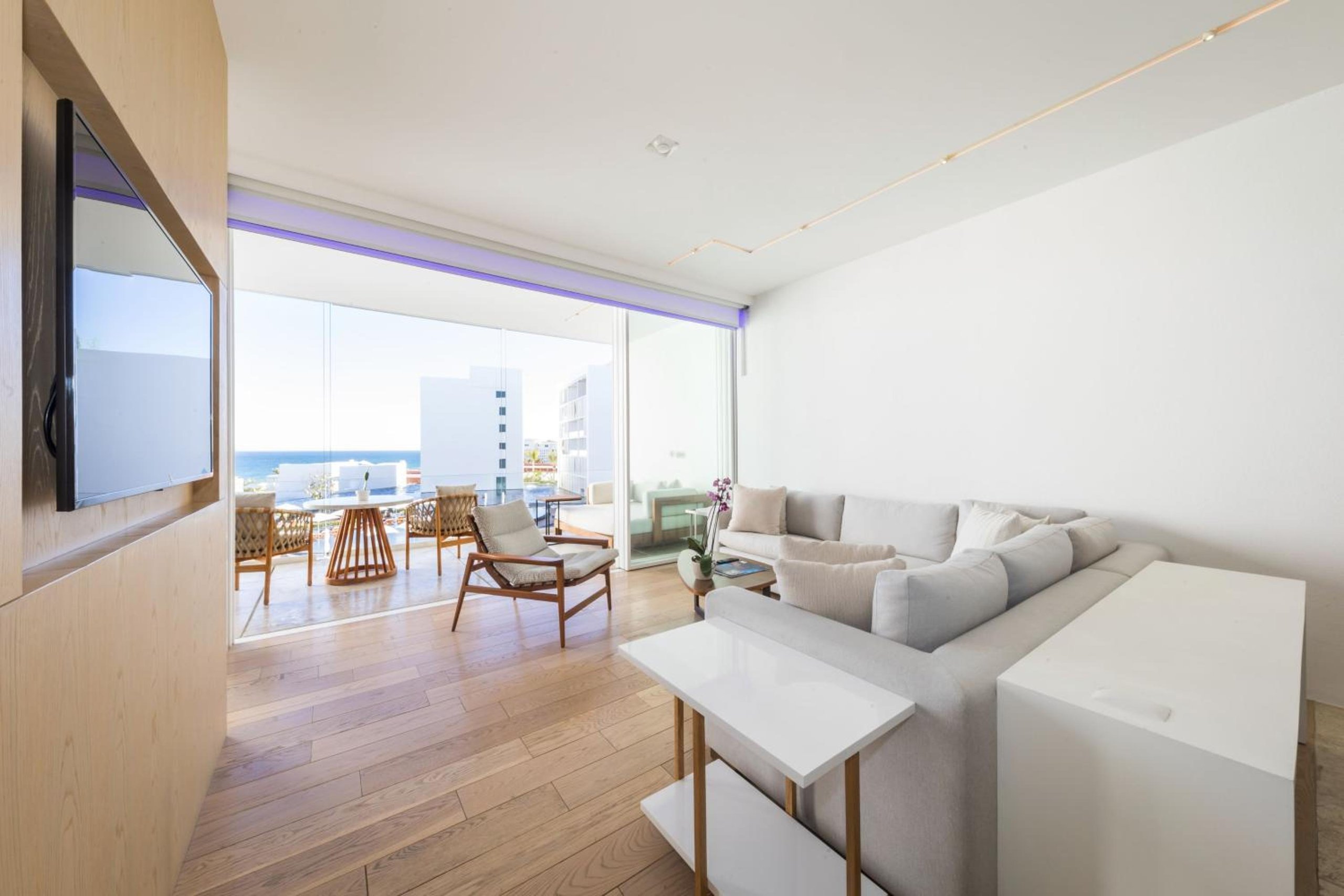 Suite de un dormitorio con vista al mar, con servicio de mayordomo. — 5