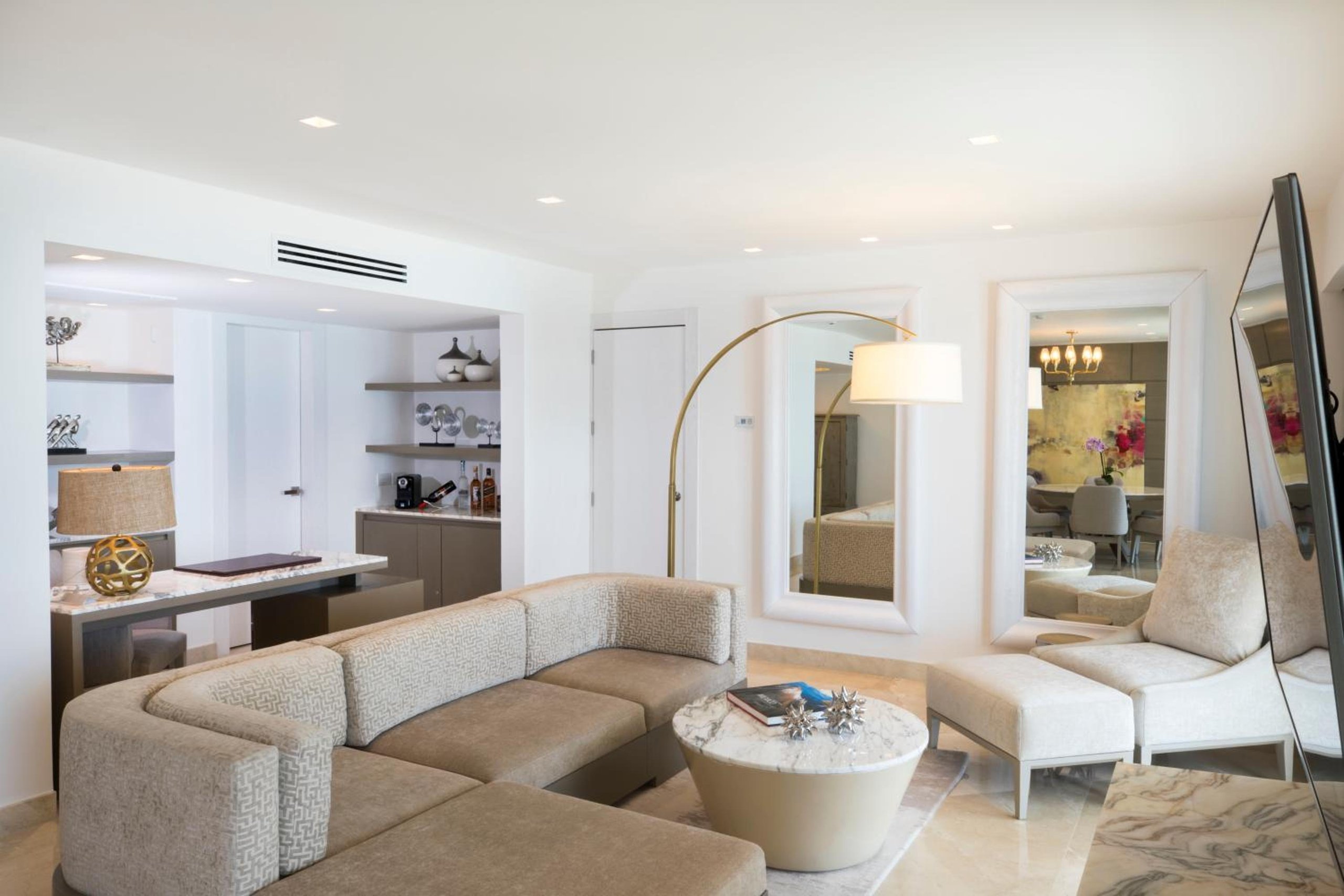 Suite Presidencial de Dos Dormitorios "Royale" Frente al Océano — 2